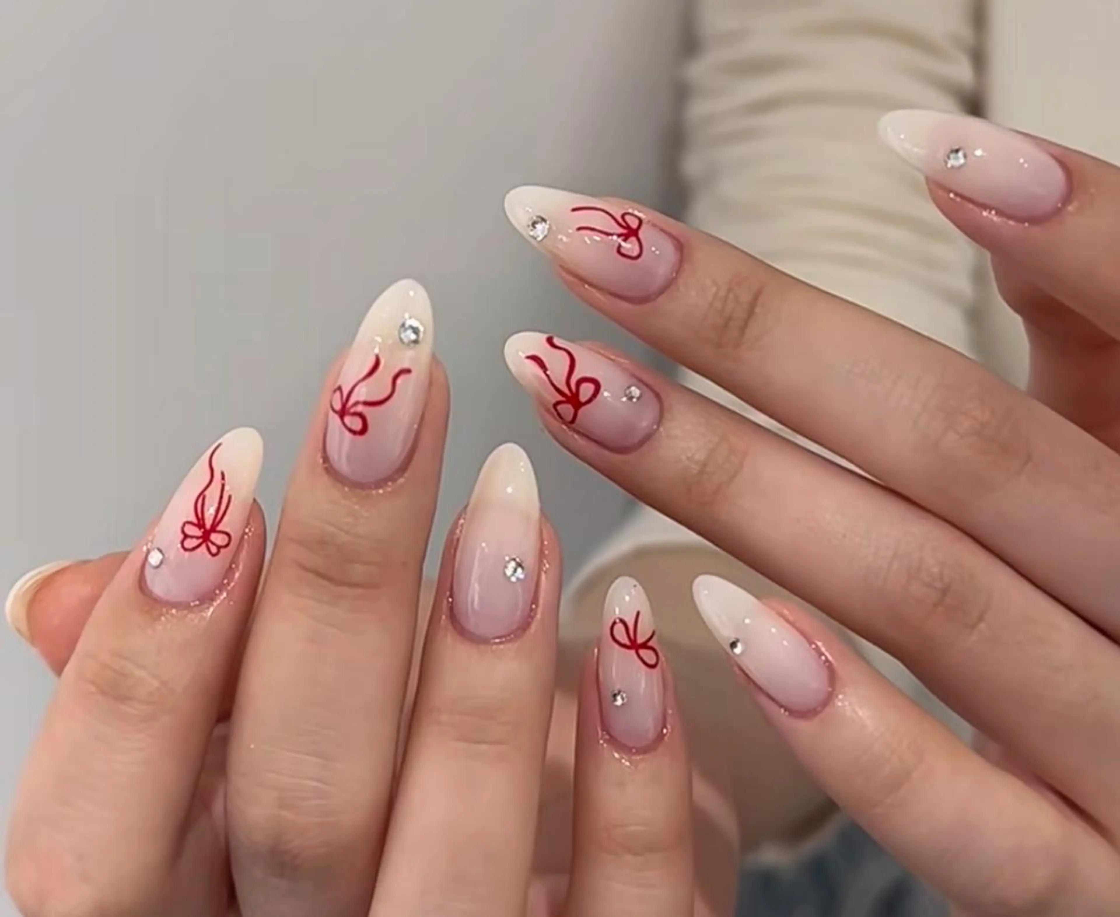 ネイル ハンドネイル 🎀 NaNa_nailのネイルデザイン