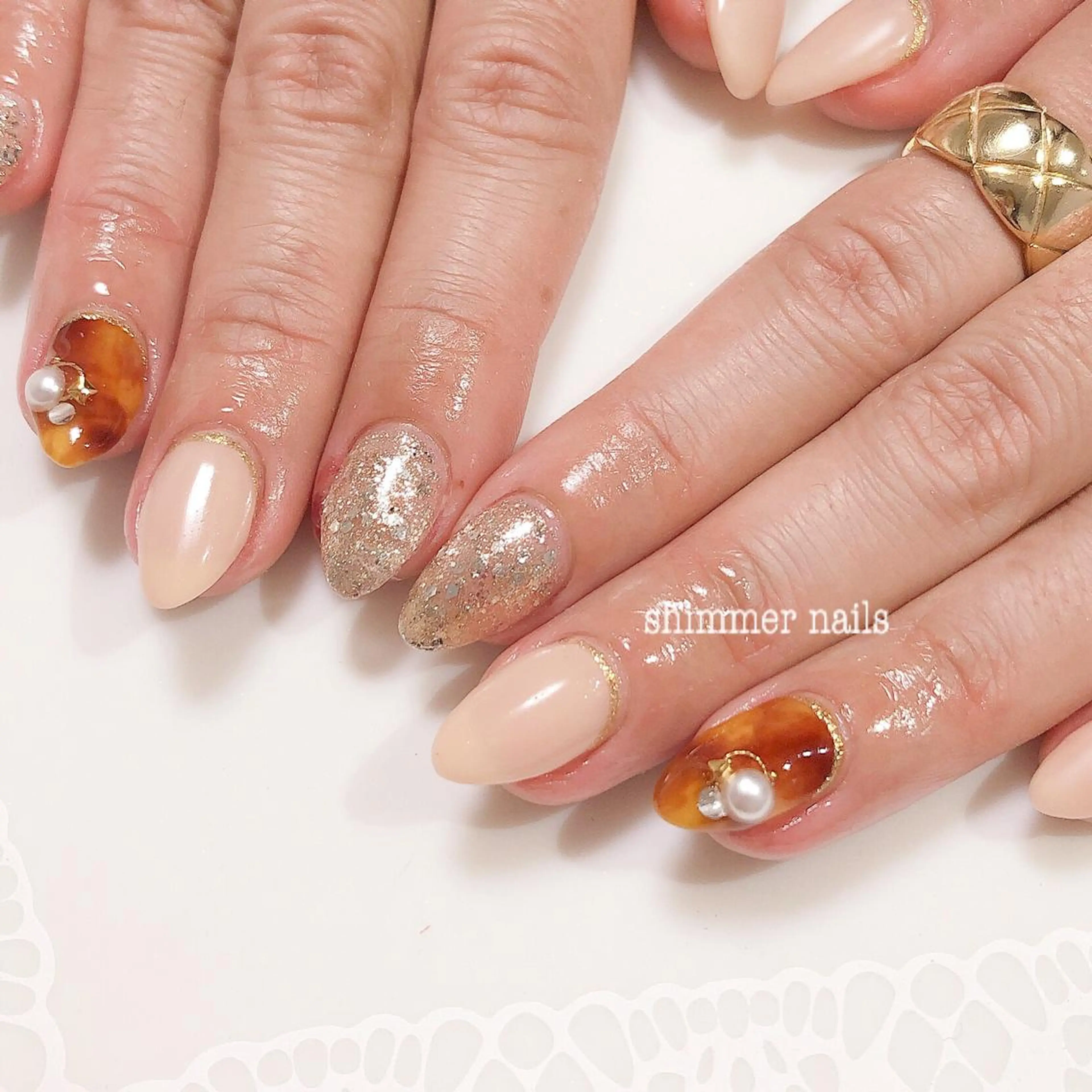ネイル べっ甲ネイル 持ち込み shimmer nailsのネイルデザイン