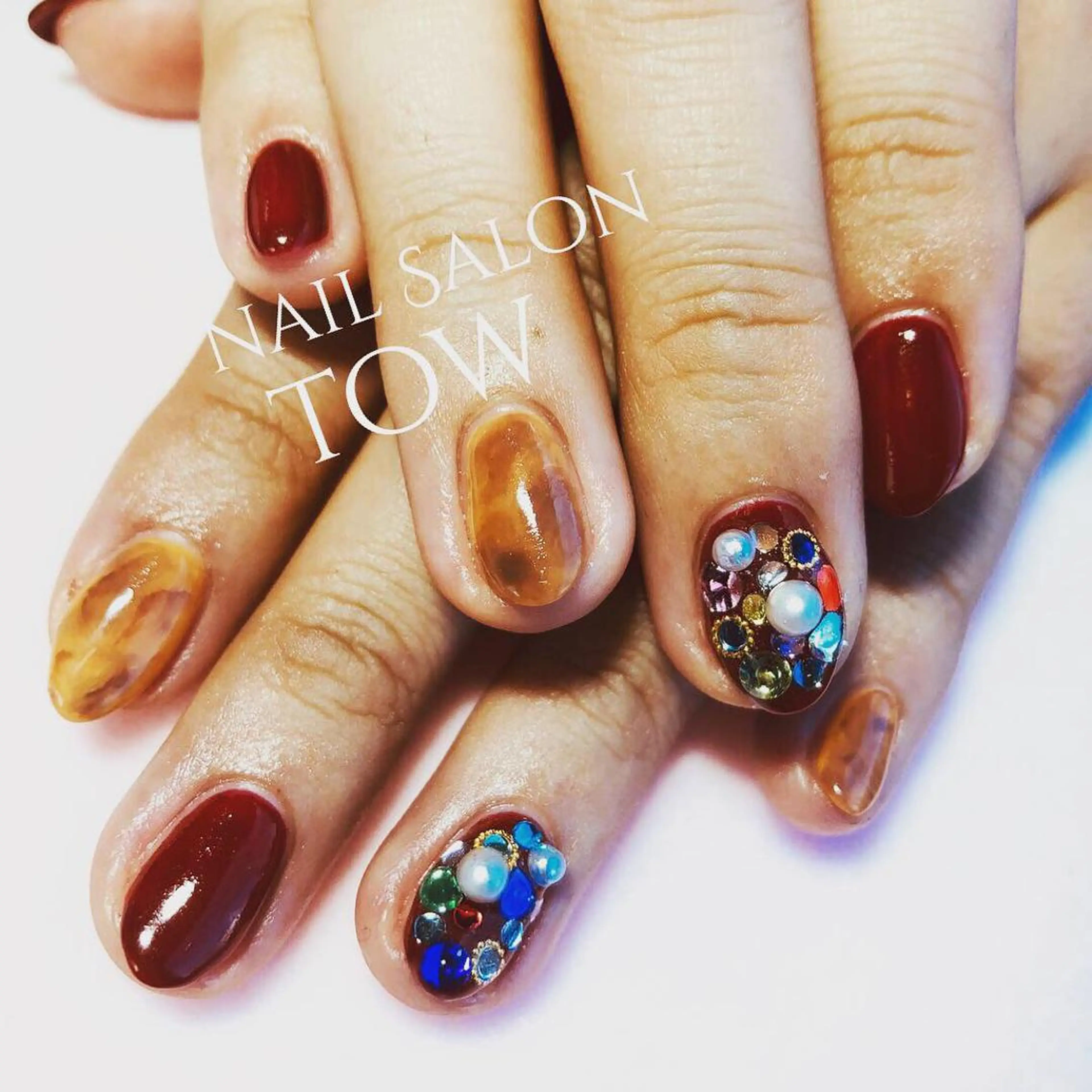 ネイル べっ甲ネイル ストーンネイル two nailのネイルデザイン