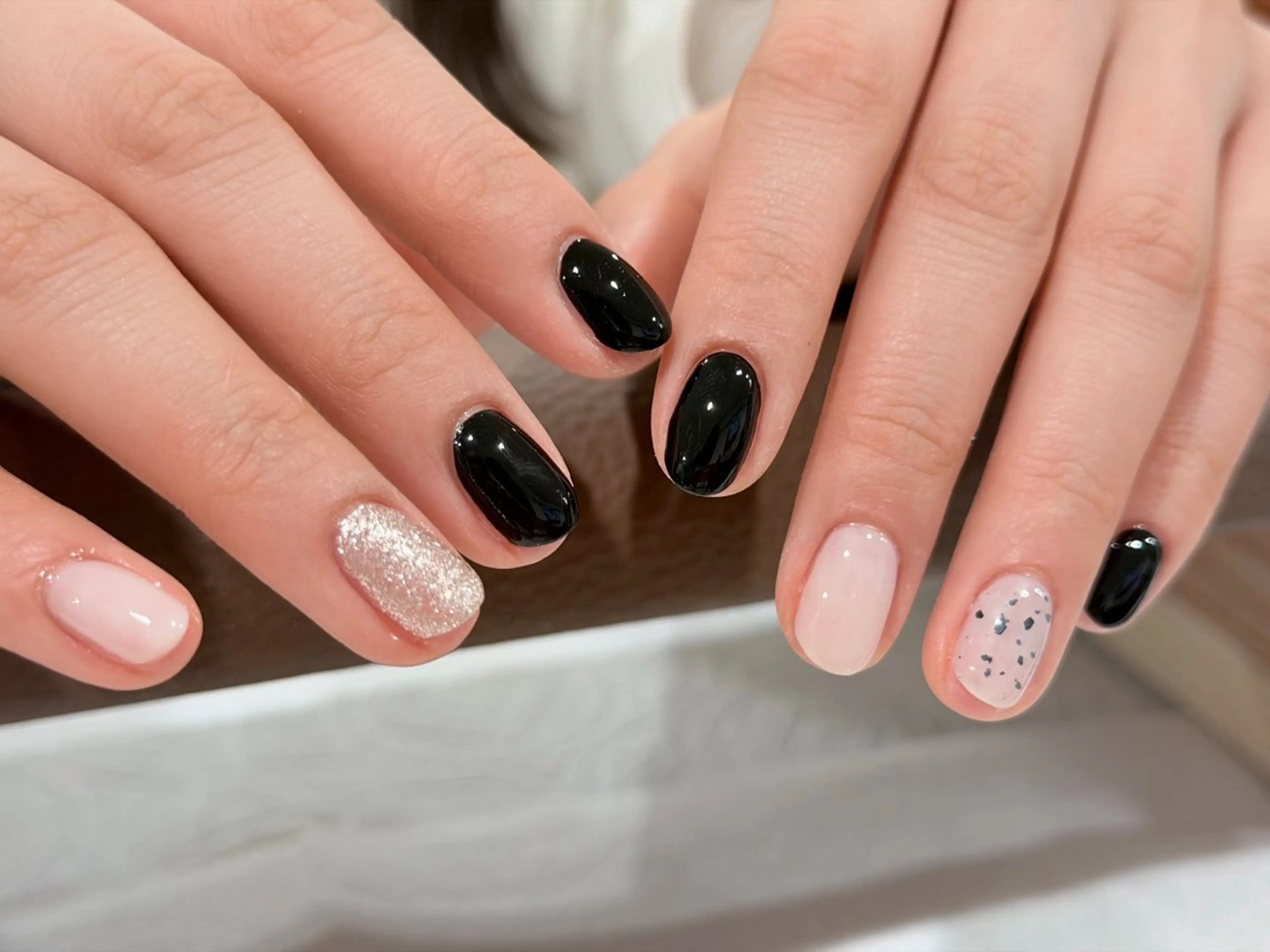 ネイル ラメ(グリッター) ハンドネイル ANOVA所属・ANOVA アノヴァのネイルデザイン