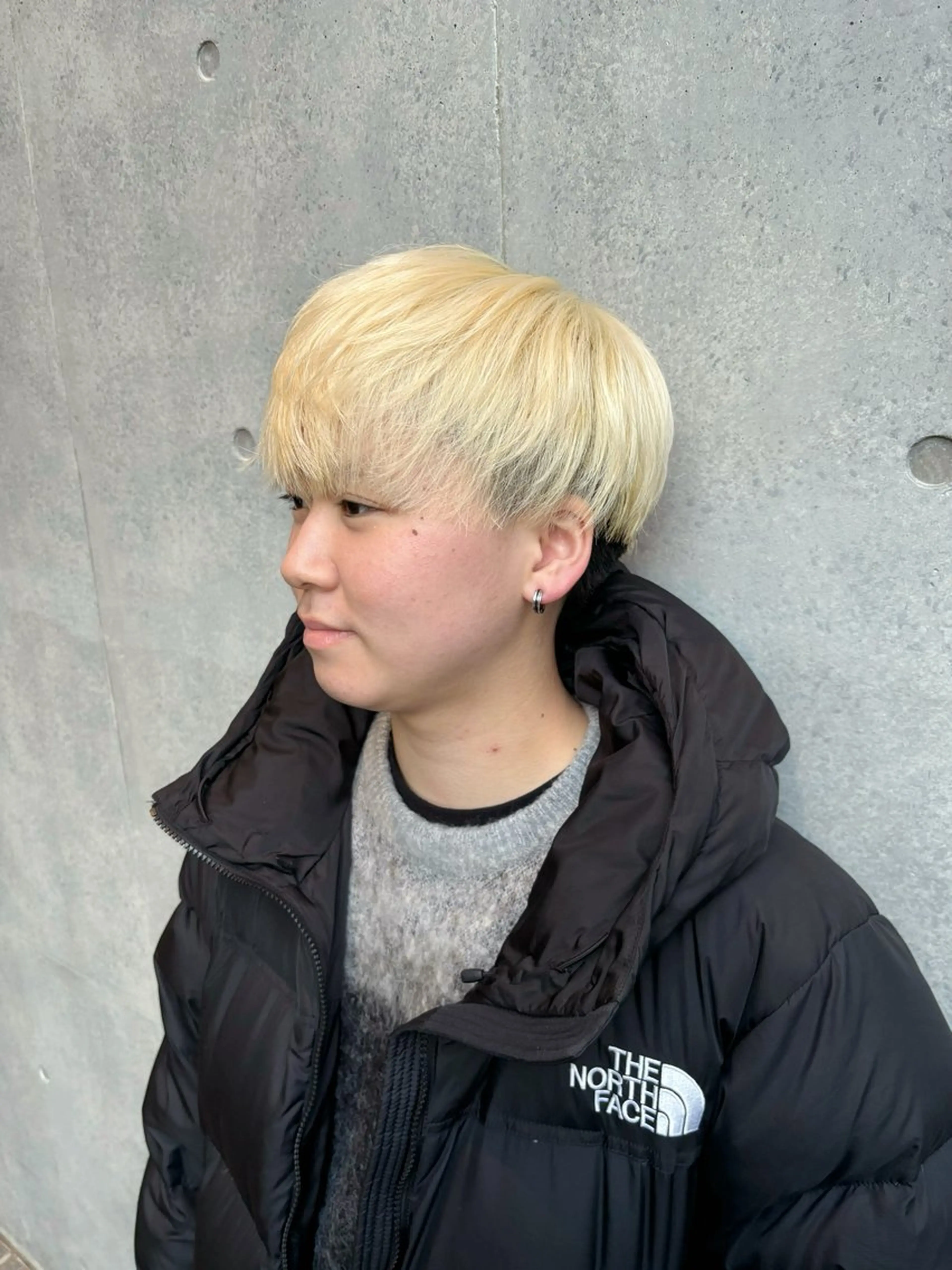 ショート カラー メンズ ヘアカラー 一目惚れ艶ハイトーン バンド/しほのヘアスタイル