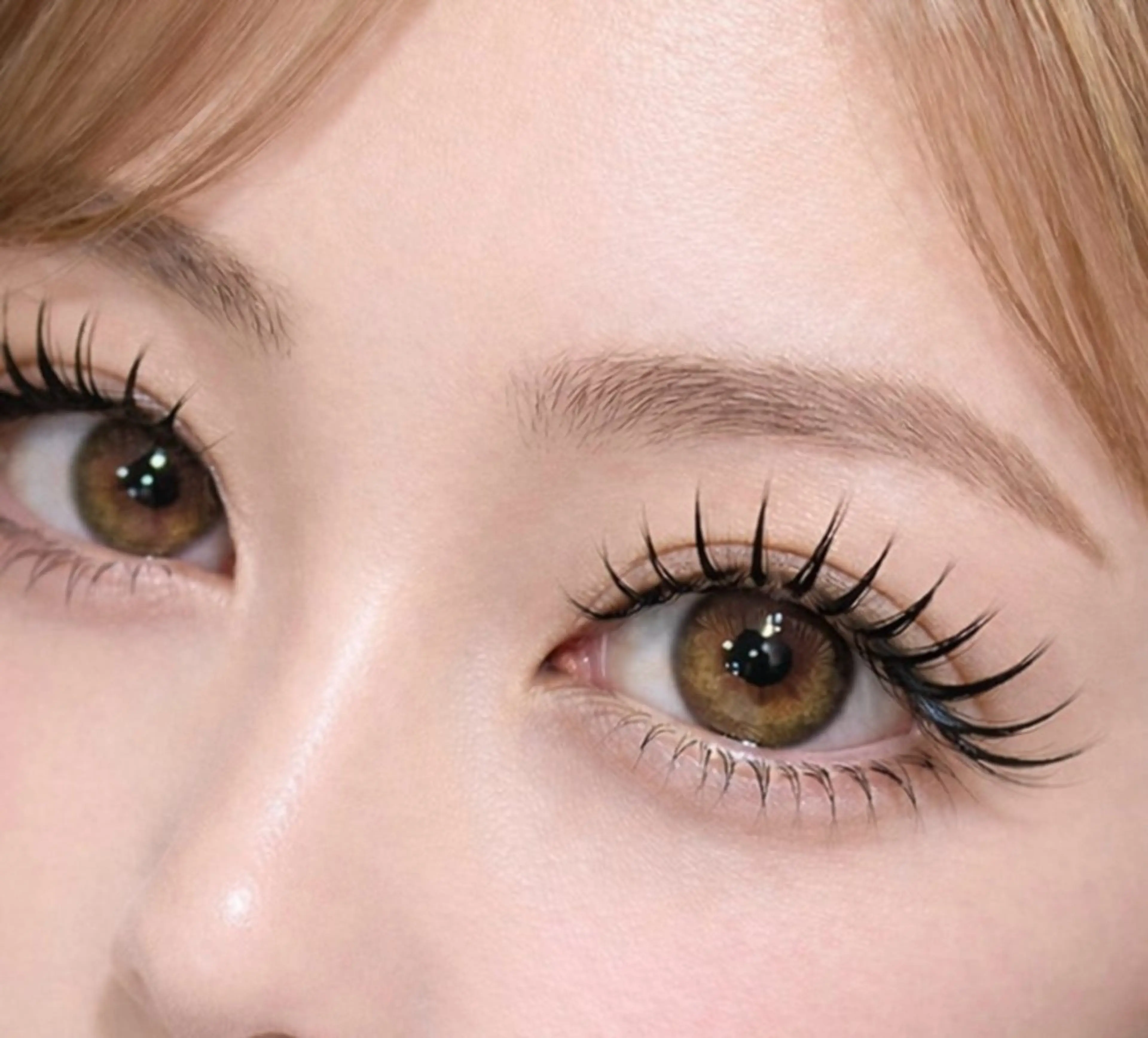 マツエク・マツパ マツエク 髪を綺麗に伸ばす人/ 艶髪✨️針田 綾音✨のヘアスタイル