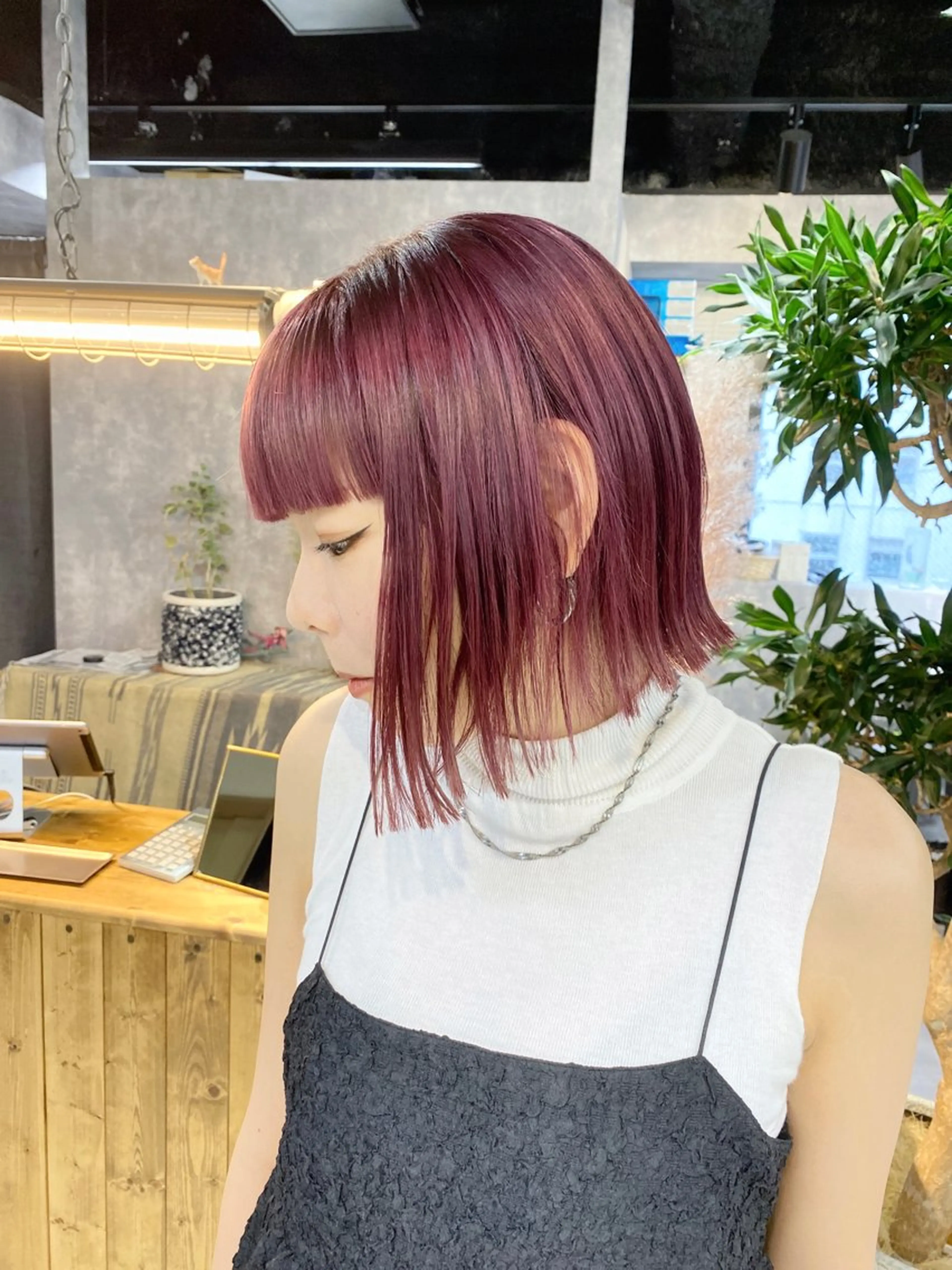 ショート アッシュ アッシュブラック ボブ 髪質改善 韓国風ヘア 【.ico】心斎橋/ ウルフ/飛田ゆうきのヘアスタイル