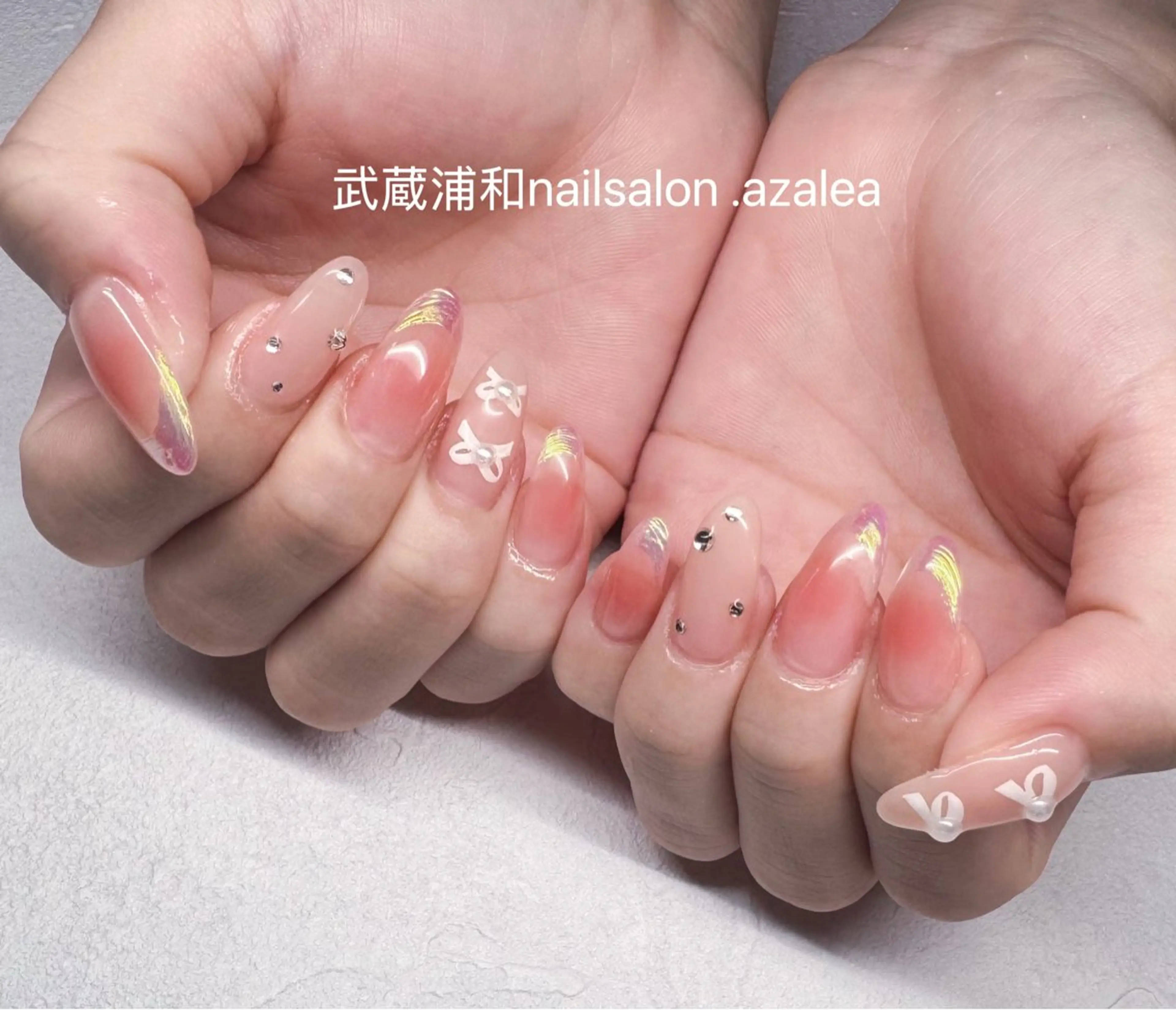 ネイル ハンドネイル R inのネイルデザイン