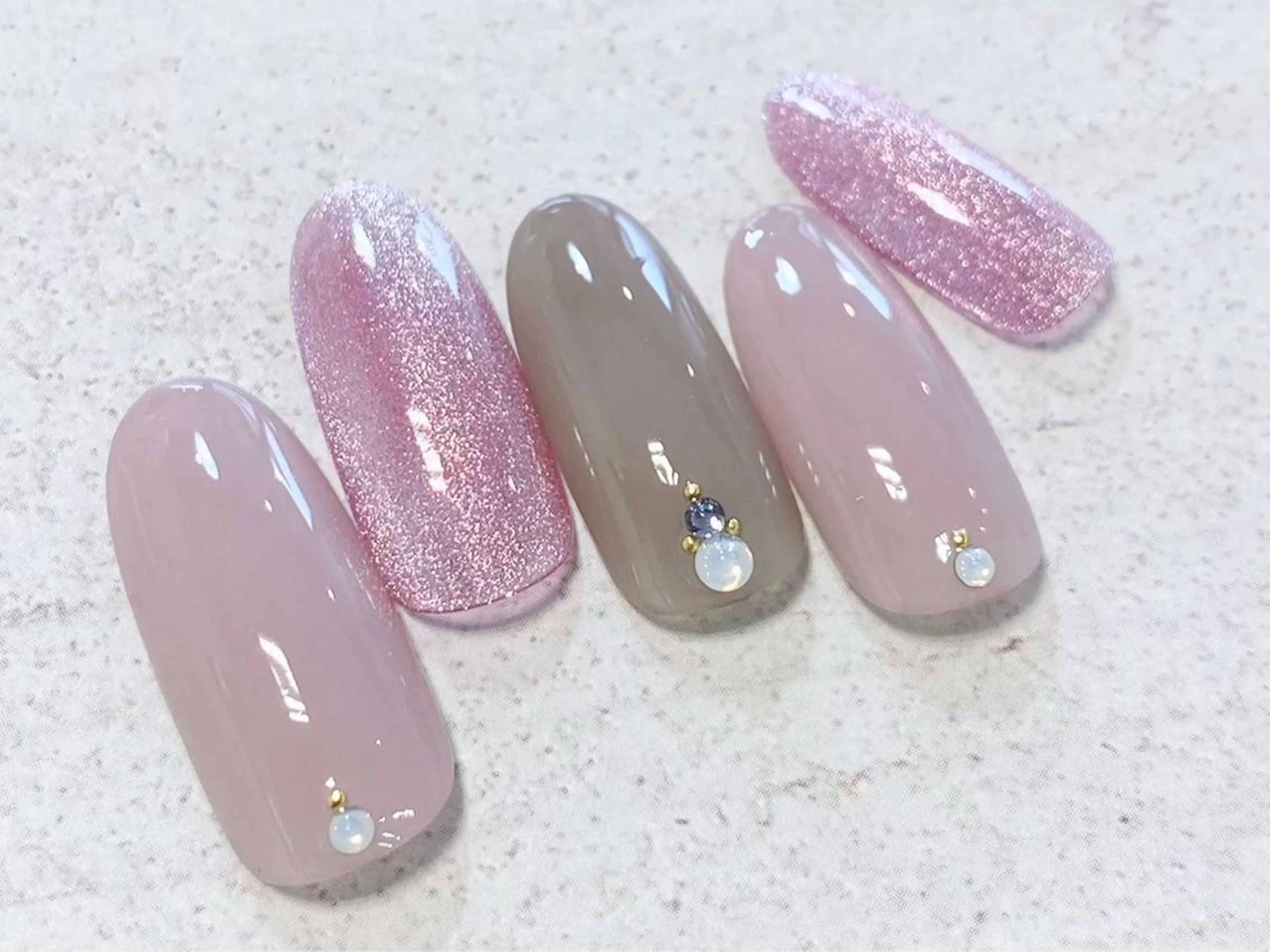 ネイル Nail salon mewのネイルデザイン
