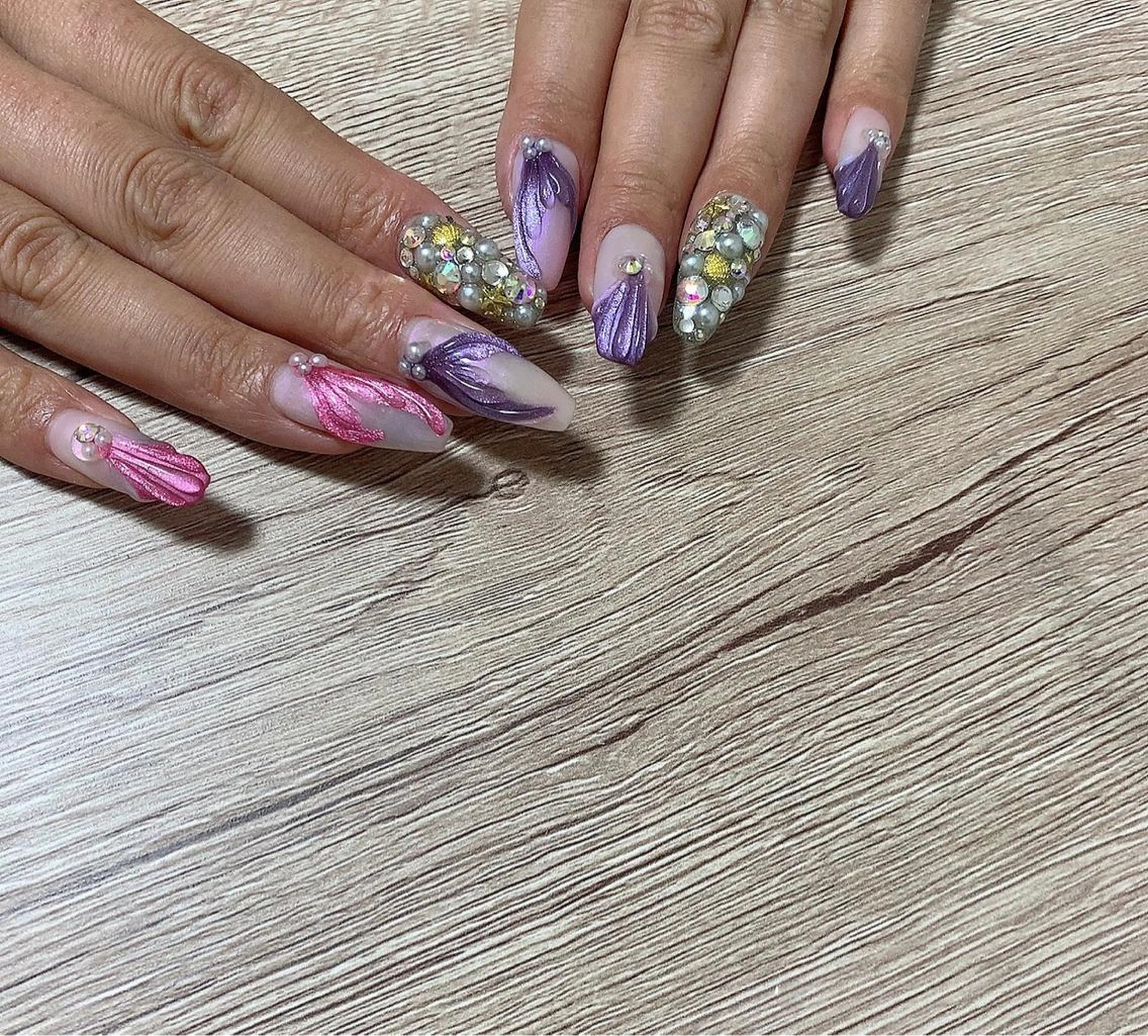 ネイル MINAMI nailsのネイルデザイン