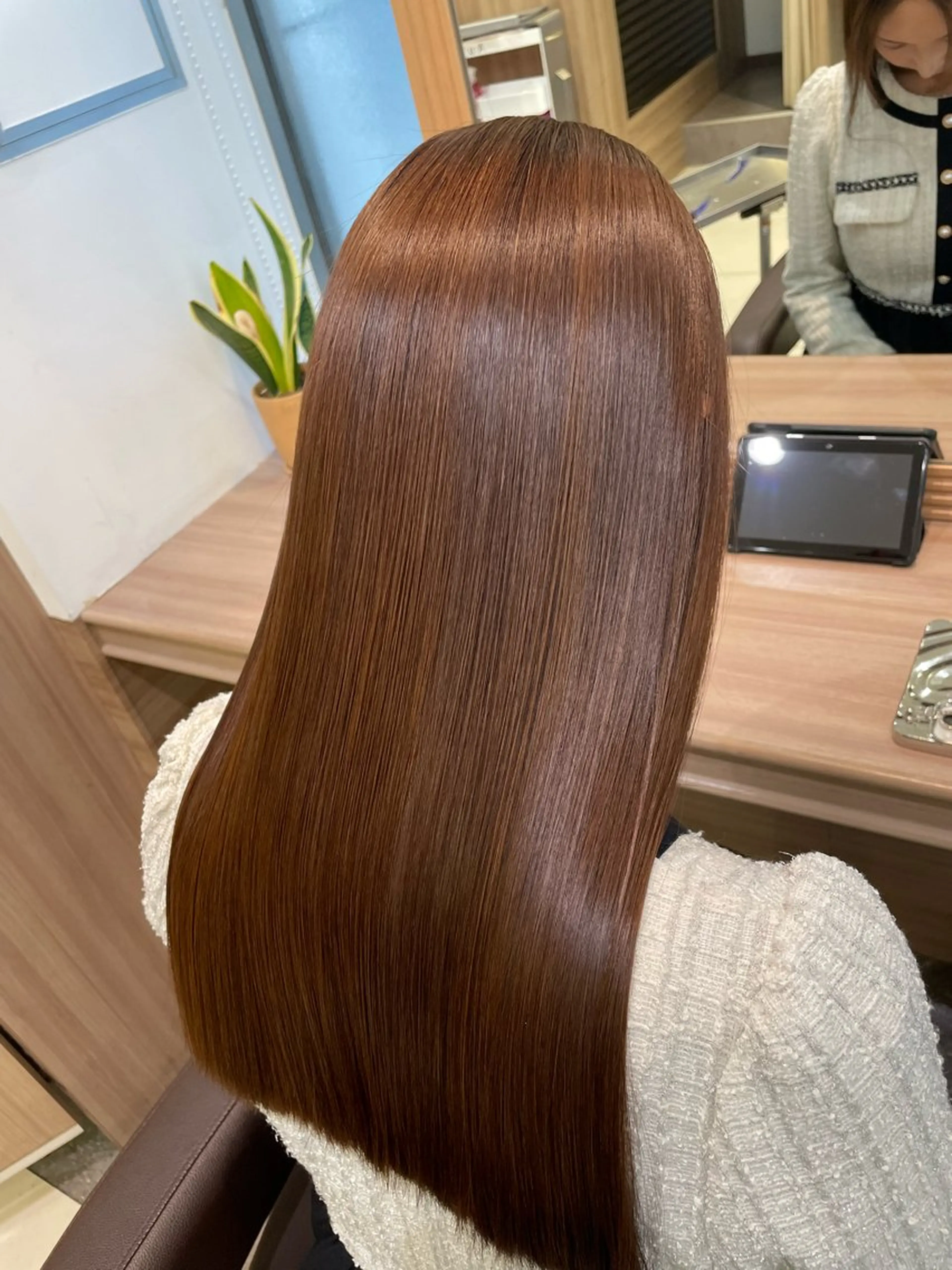 ロング カラー パーマ ブラウンカラー チョコレートブラウン 縮毛矯正 ヘアカラー 縮毛矯正 髪質改善/白髪ぼかし /ブリーチ/ヨナミネのヘアスタイル