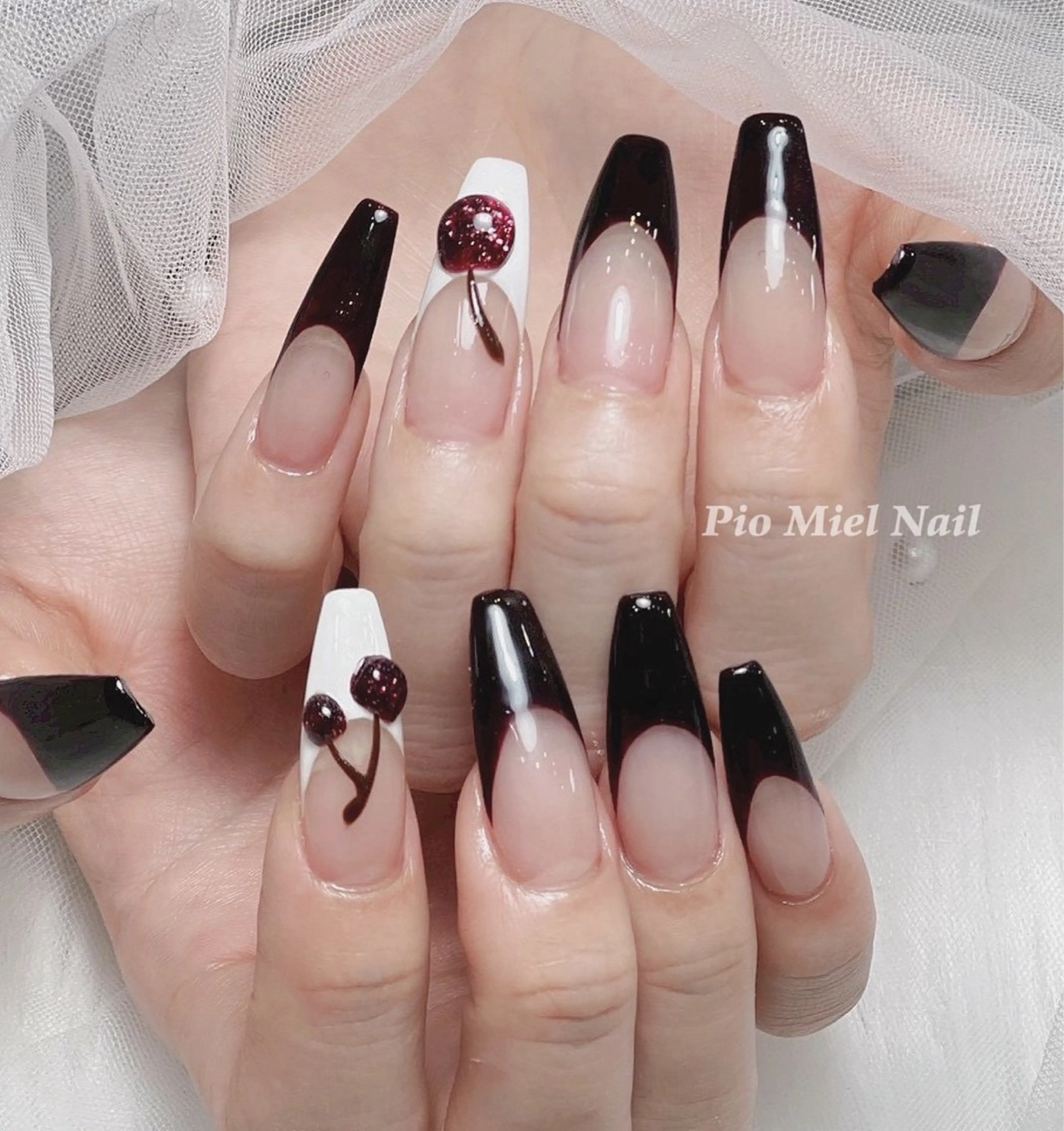 ネイル Pio Mielのネイルデザイン