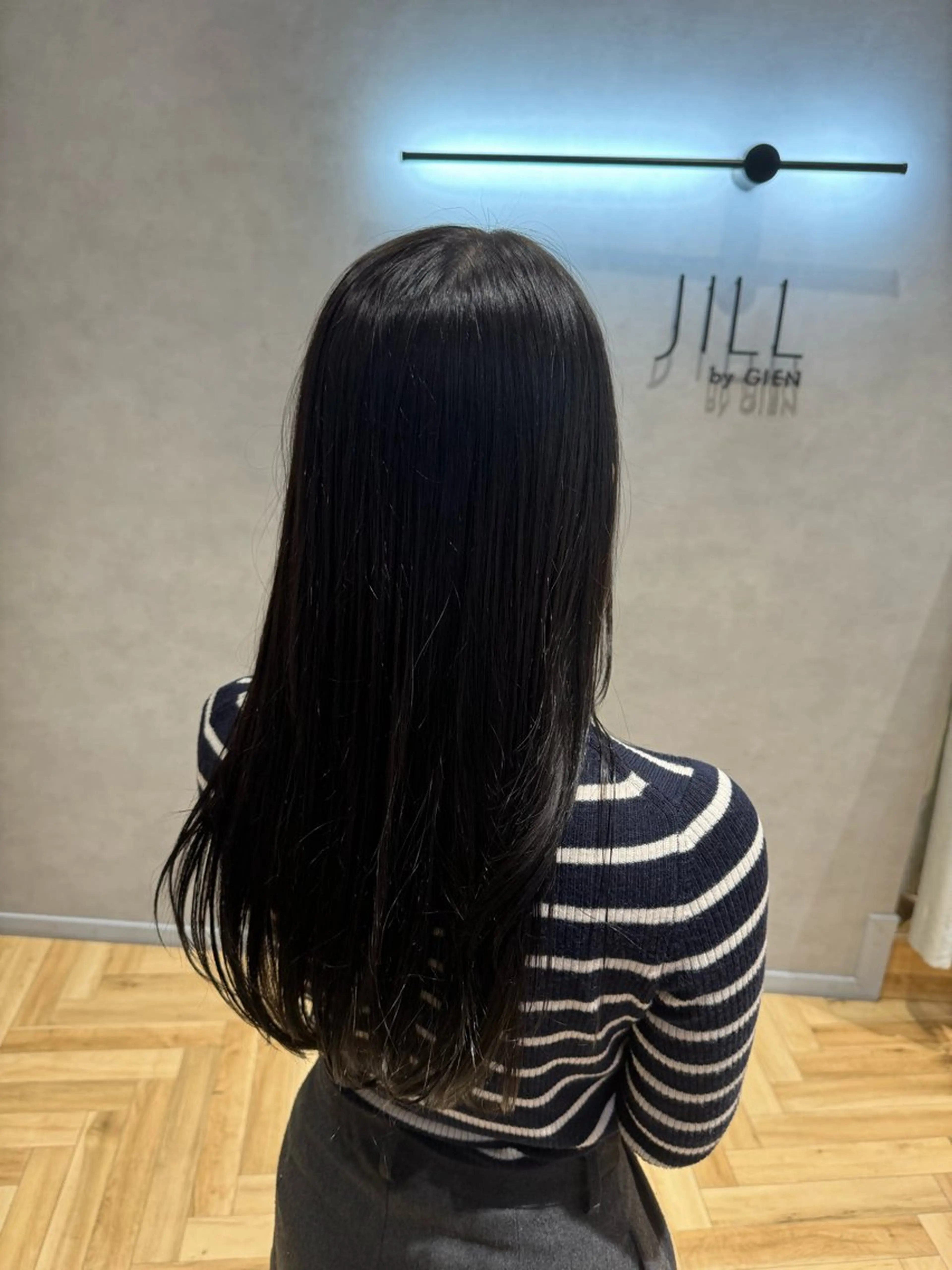 ロング カラー グレージュ 木村 泰晟のヘアスタイル