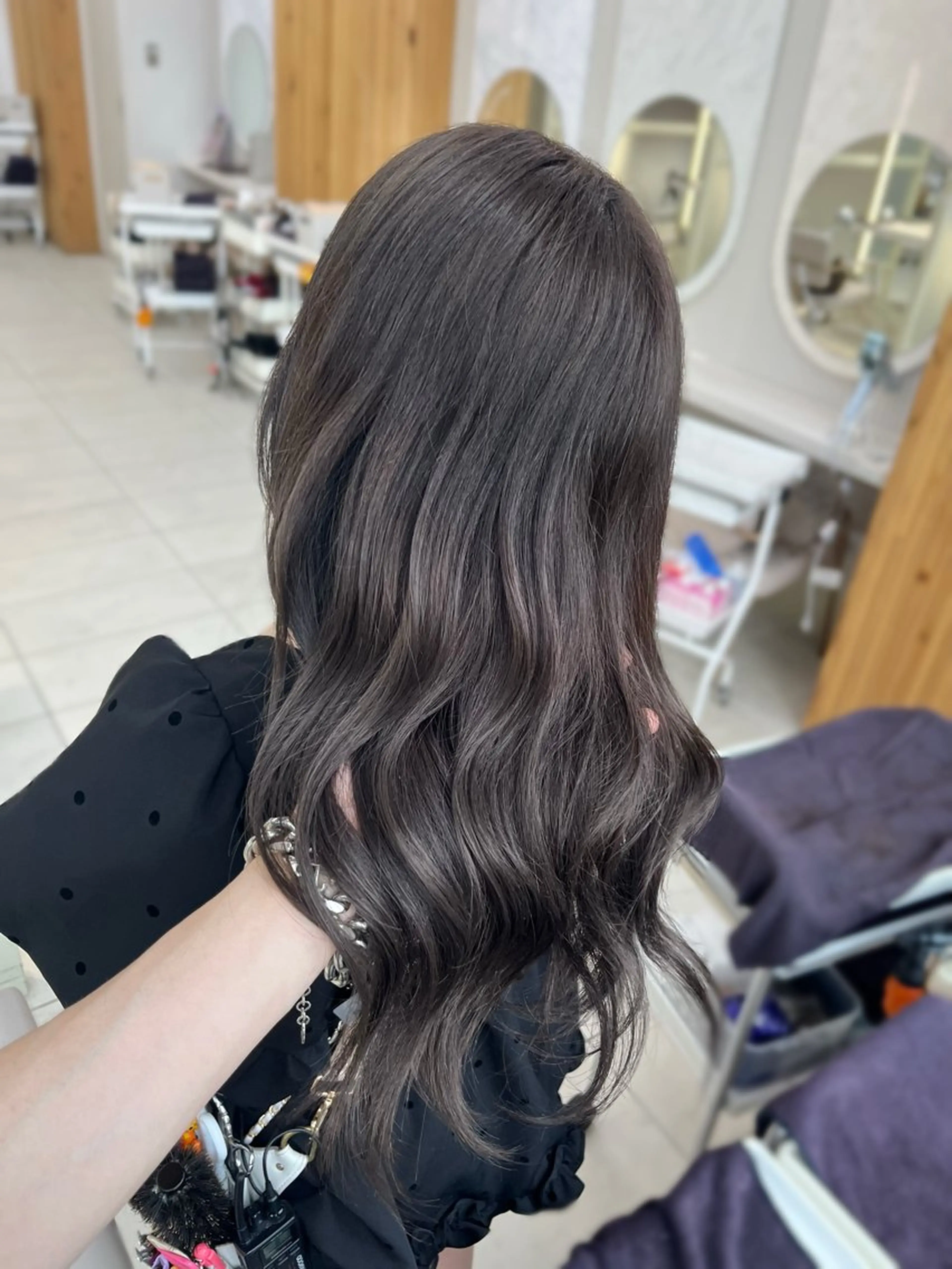 セミロング カラー 似合わせレイヤー/ 透明感カラーのヘアスタイル