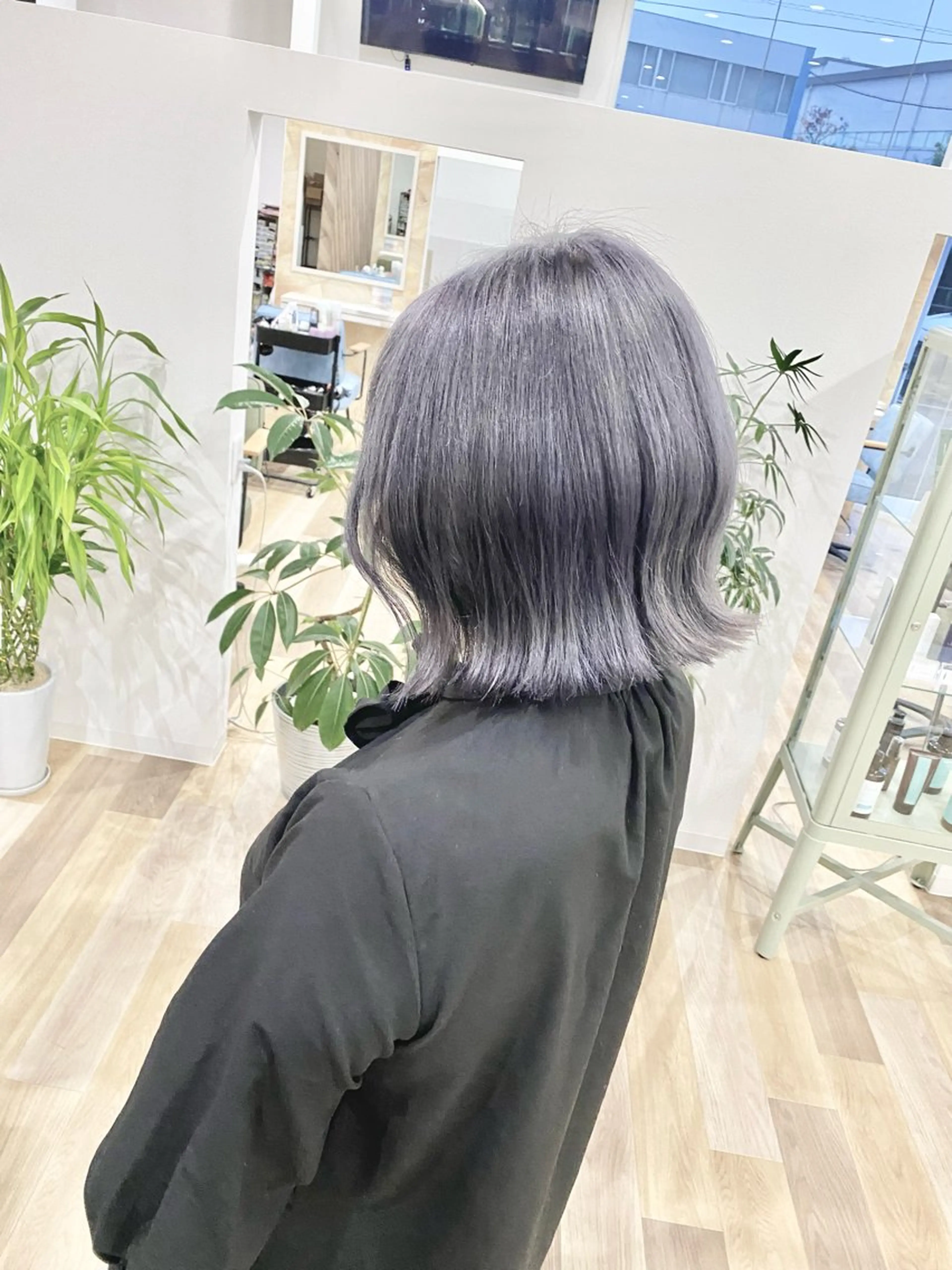 ミディアム カット ヘアカラー トリートメント ケアブリーチ 黒瀬有汰のヘアスタイル