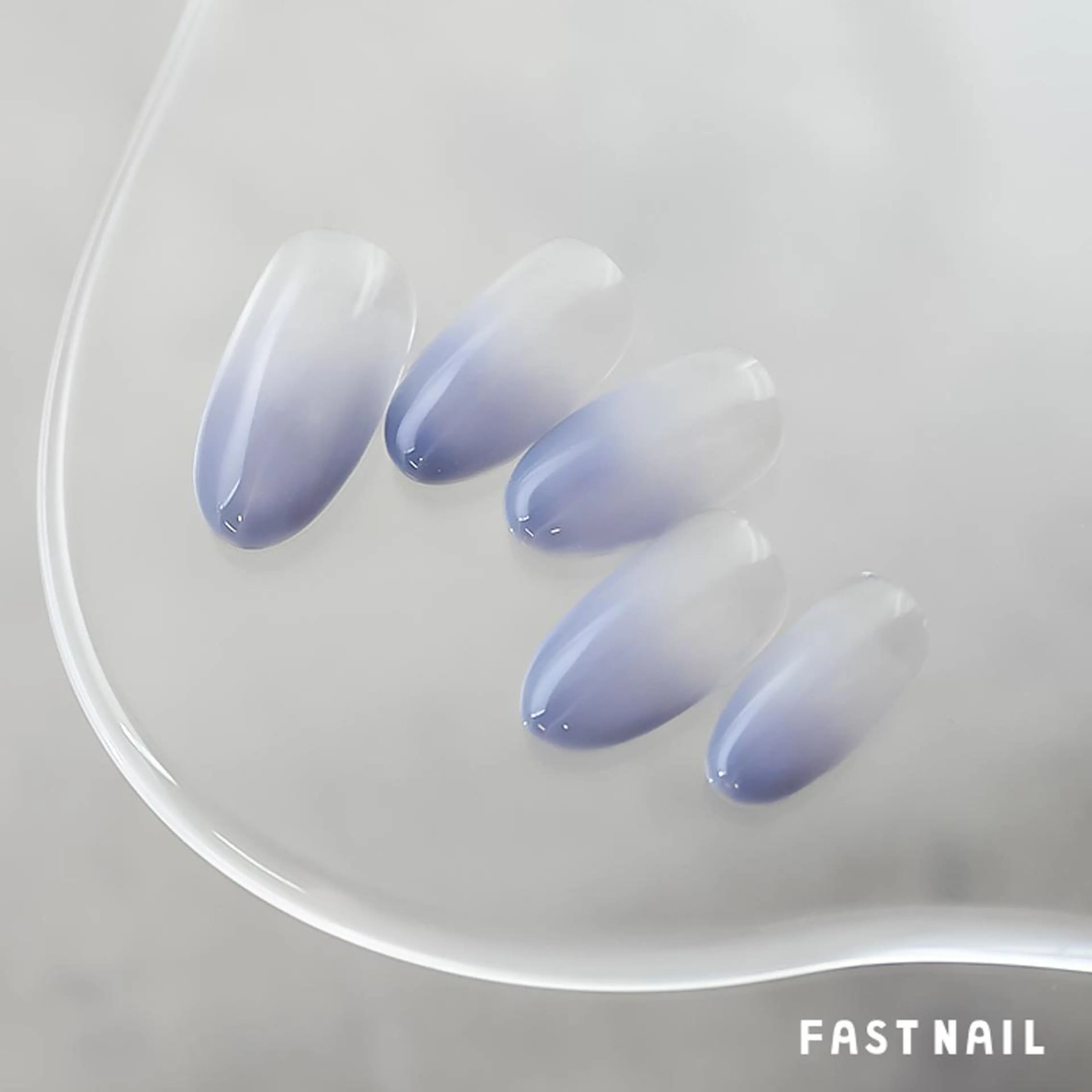 ネイル シンプルネイル ファストネイル　ロコ 志免のネイルデザイン