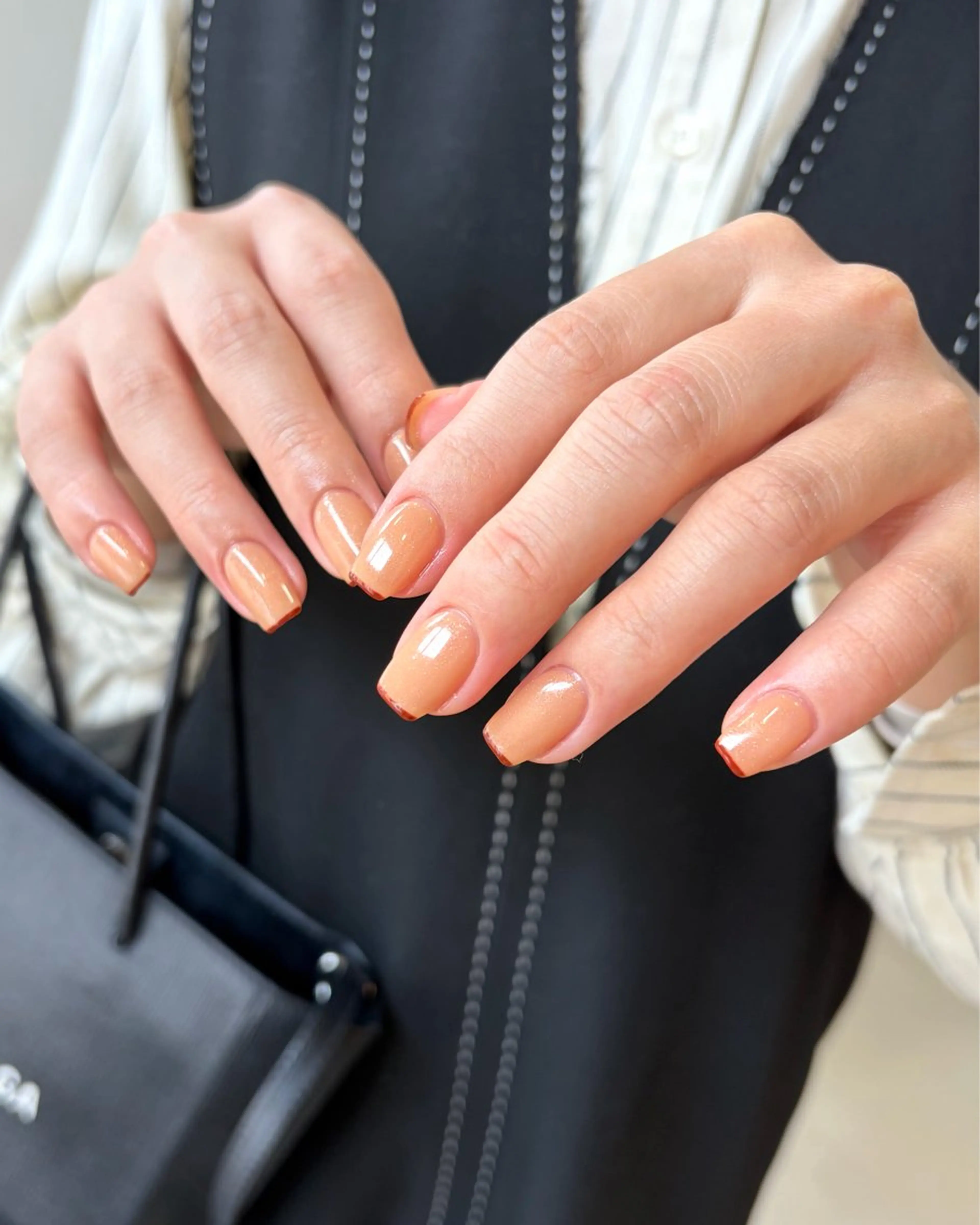 ネイル ブラウン ラメ(グリッター) 赤色 ハンドネイル nailsalon amity🌿池田のネイルデザイン