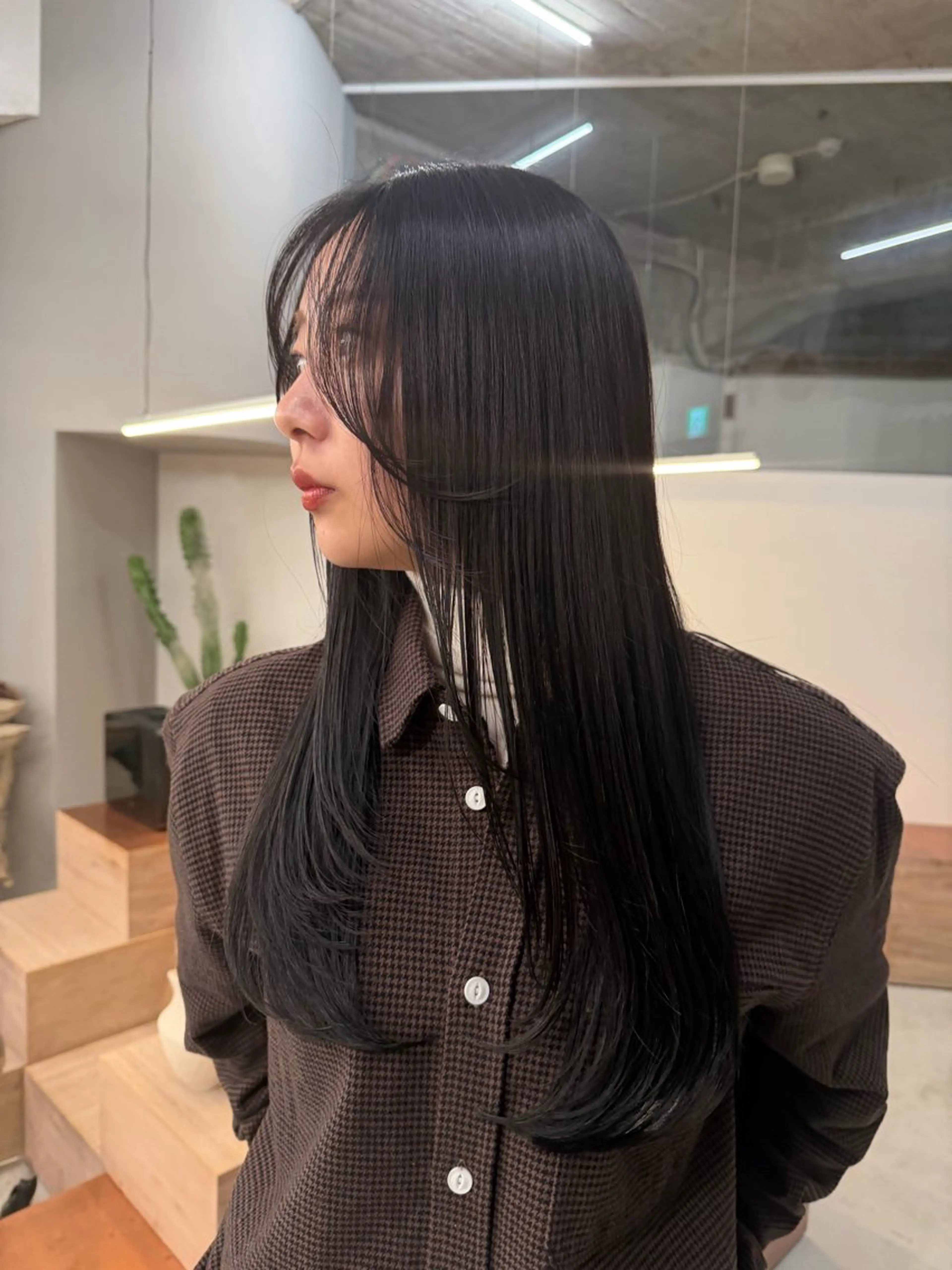 ロング ヘアカラー トリートメント かえで🧶 ボブ/ハイトーンのヘアスタイル
