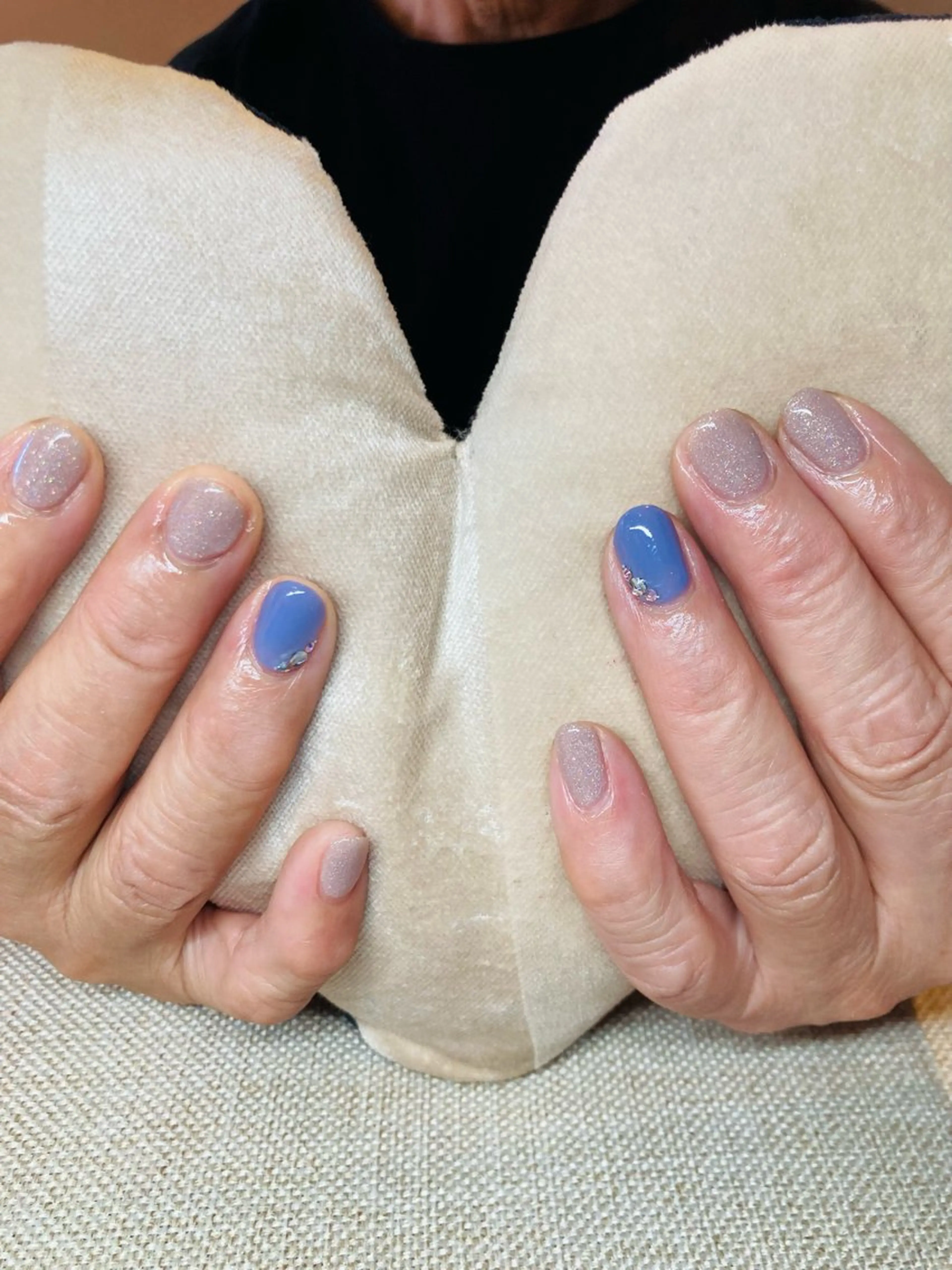 ネイル ECLAT エクラ所属・寺山 千鶴のネイルデザイン