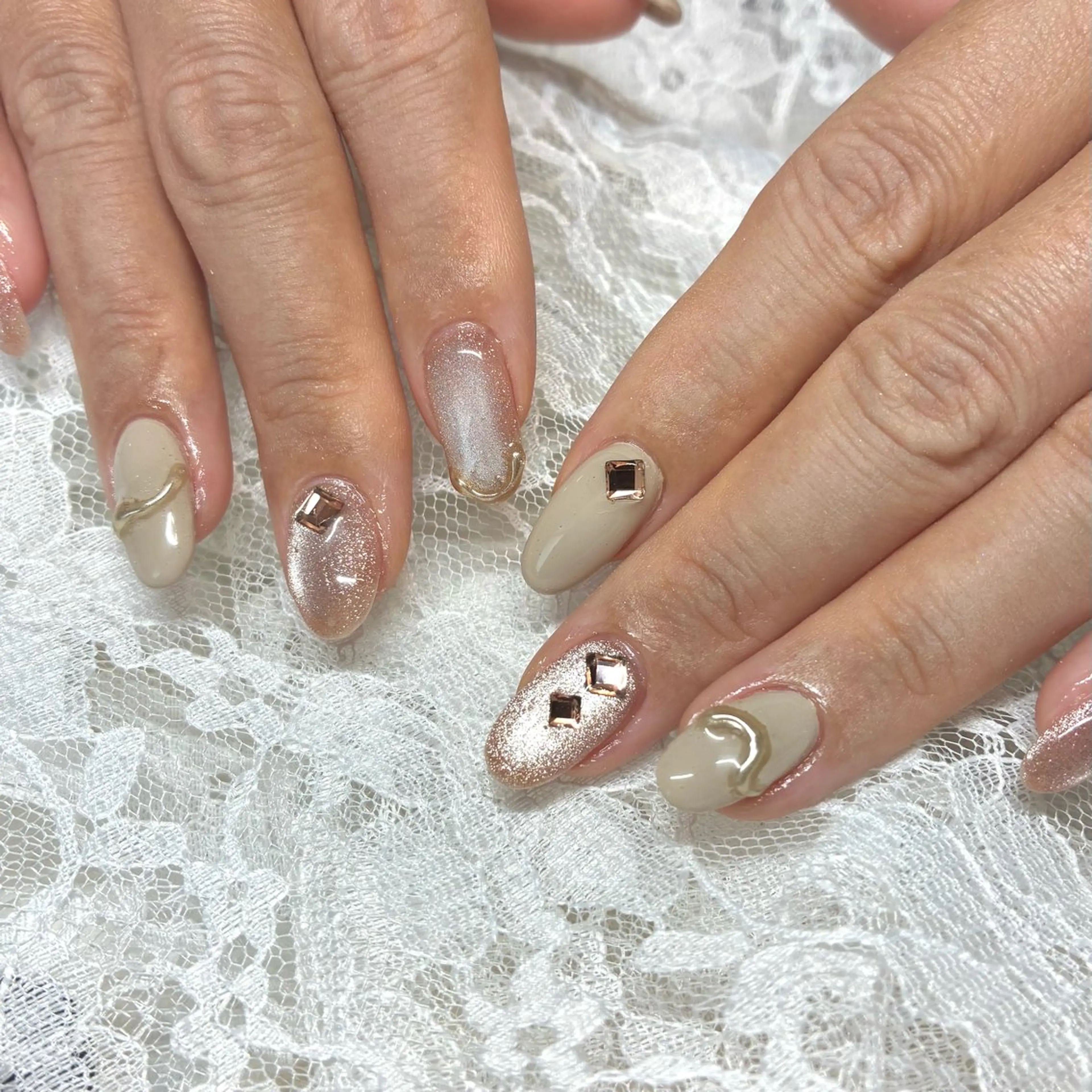 ネイル アートネイル ジェルネイル マグネットネイル ミラーネイル ハンドネイル Nail ヌシん家 AKANEのネイルデザイン