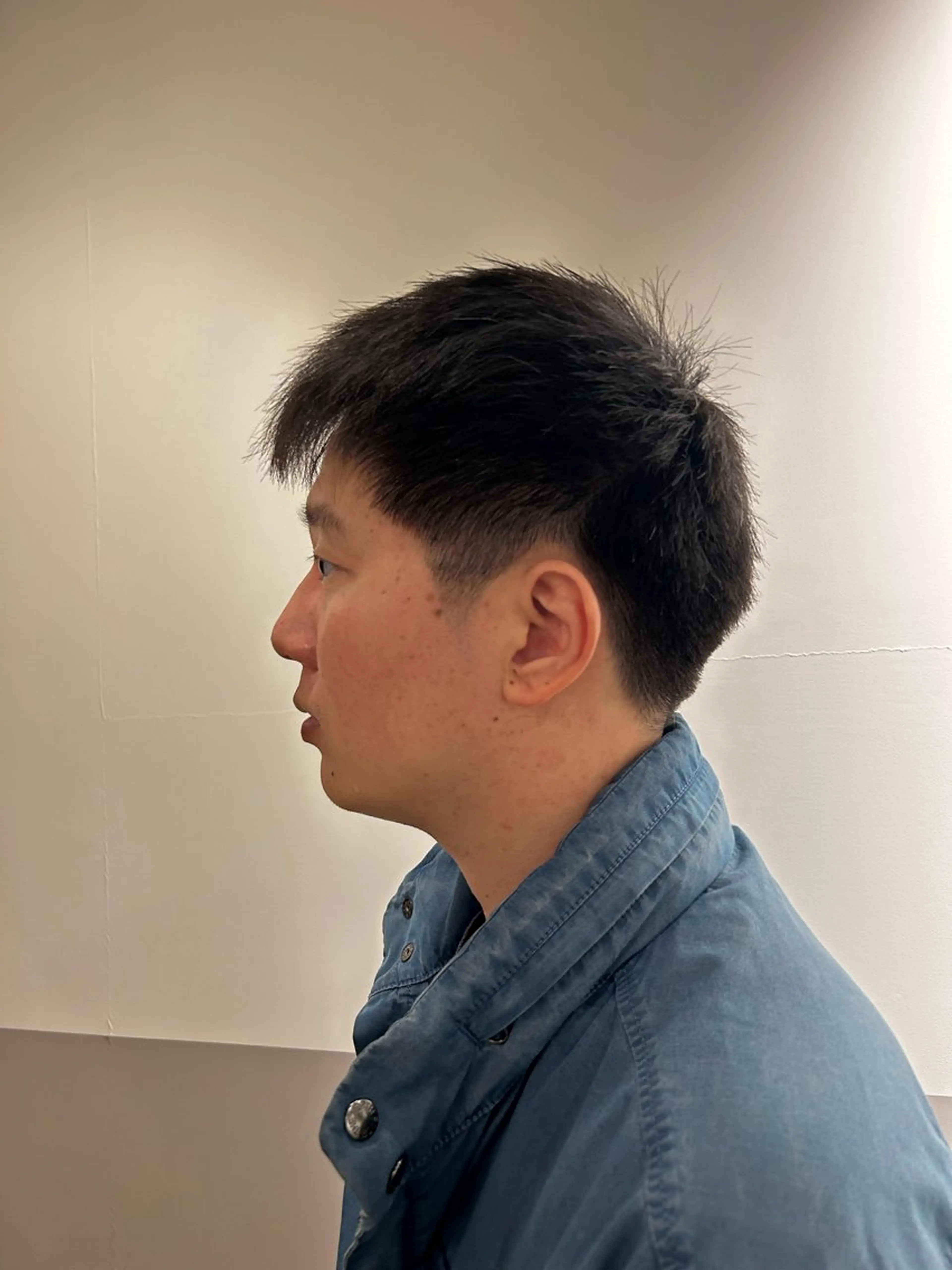 ショート メンズ 黒川 真裕のヘアスタイル