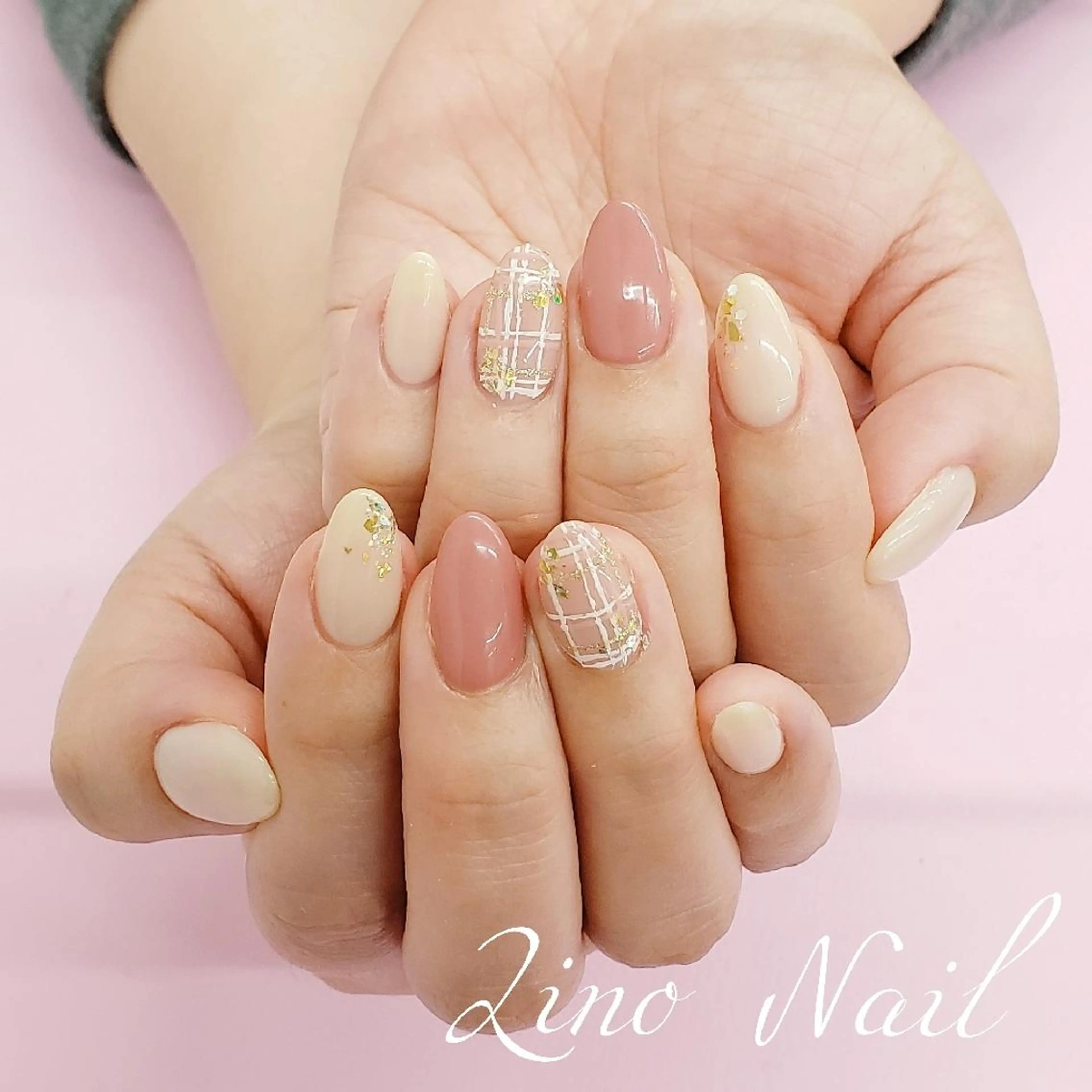 ネイル カジュアル ジェルネイル キラキラネイル ラメ(グリッター) マットネイル Lino Nailのネイルデザイン