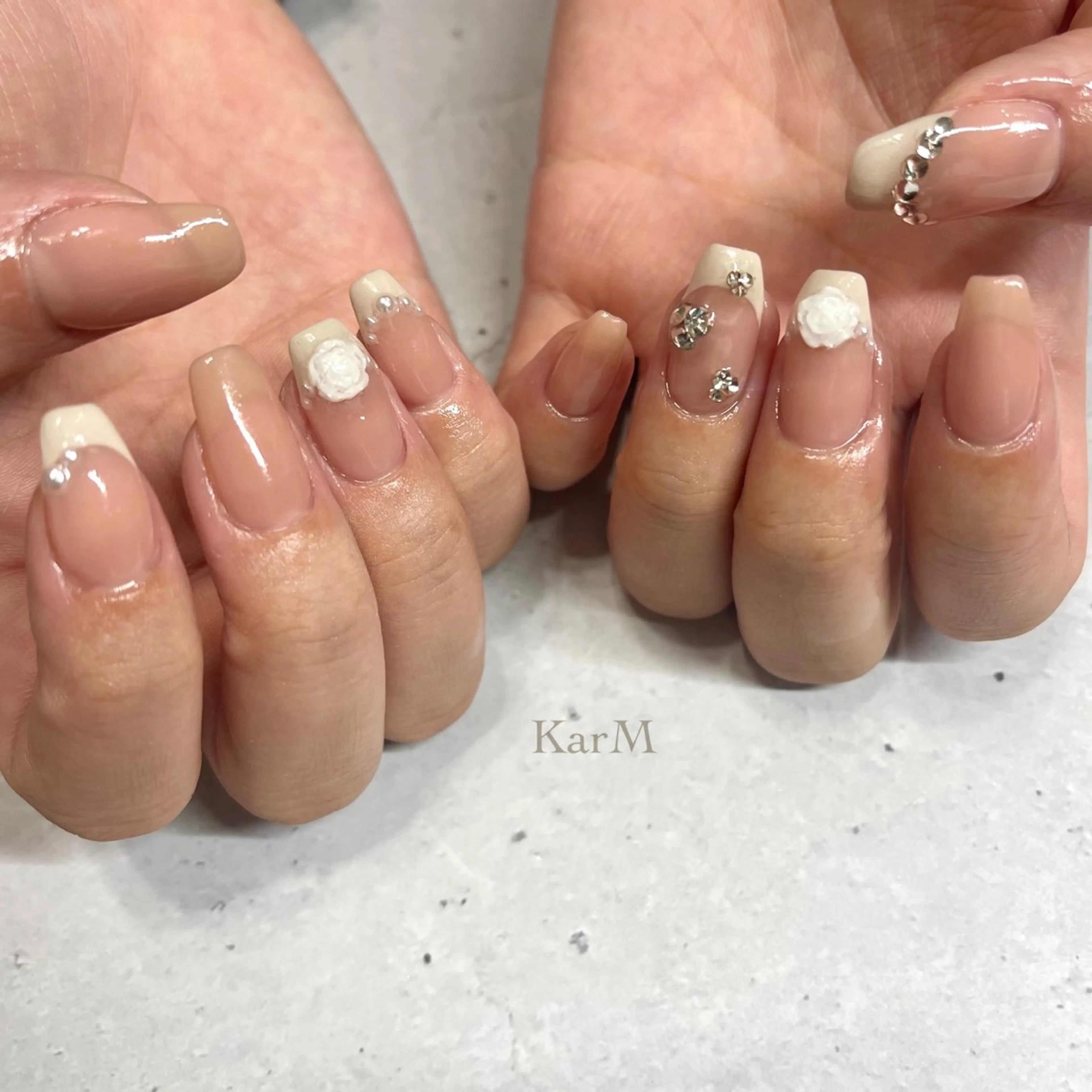 ネイル オーロラネイル チークネイル フラッシュネイル フレンチネイル グラデーション ハンドネイル ogino karinのネイルデザイン