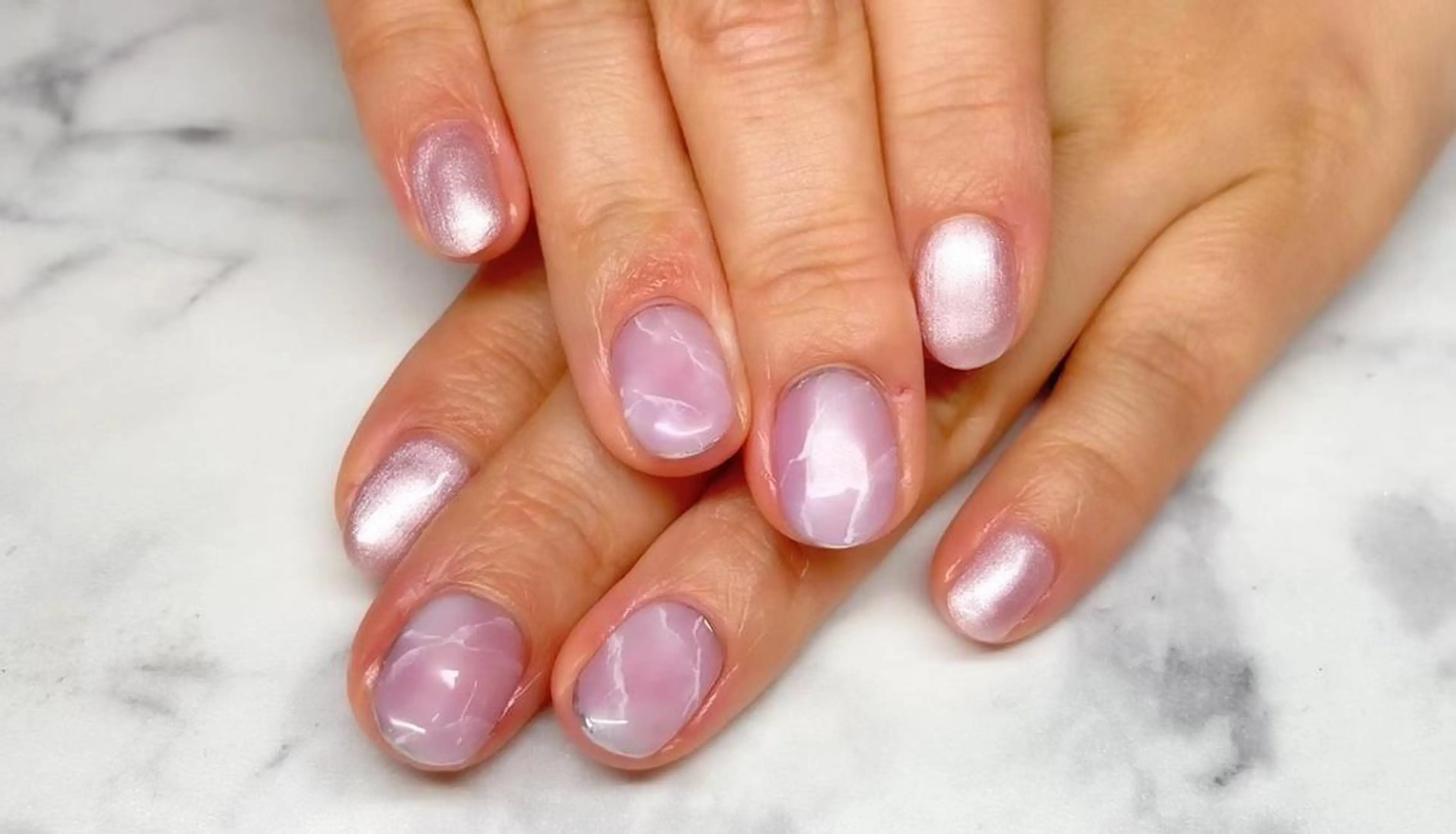 ネイル 長さ出し ジェルネイル 韓国ネイル マグネットネイル 持ち込み ハンドネイル Nail&eye Belire 新宿のネイルデザイン