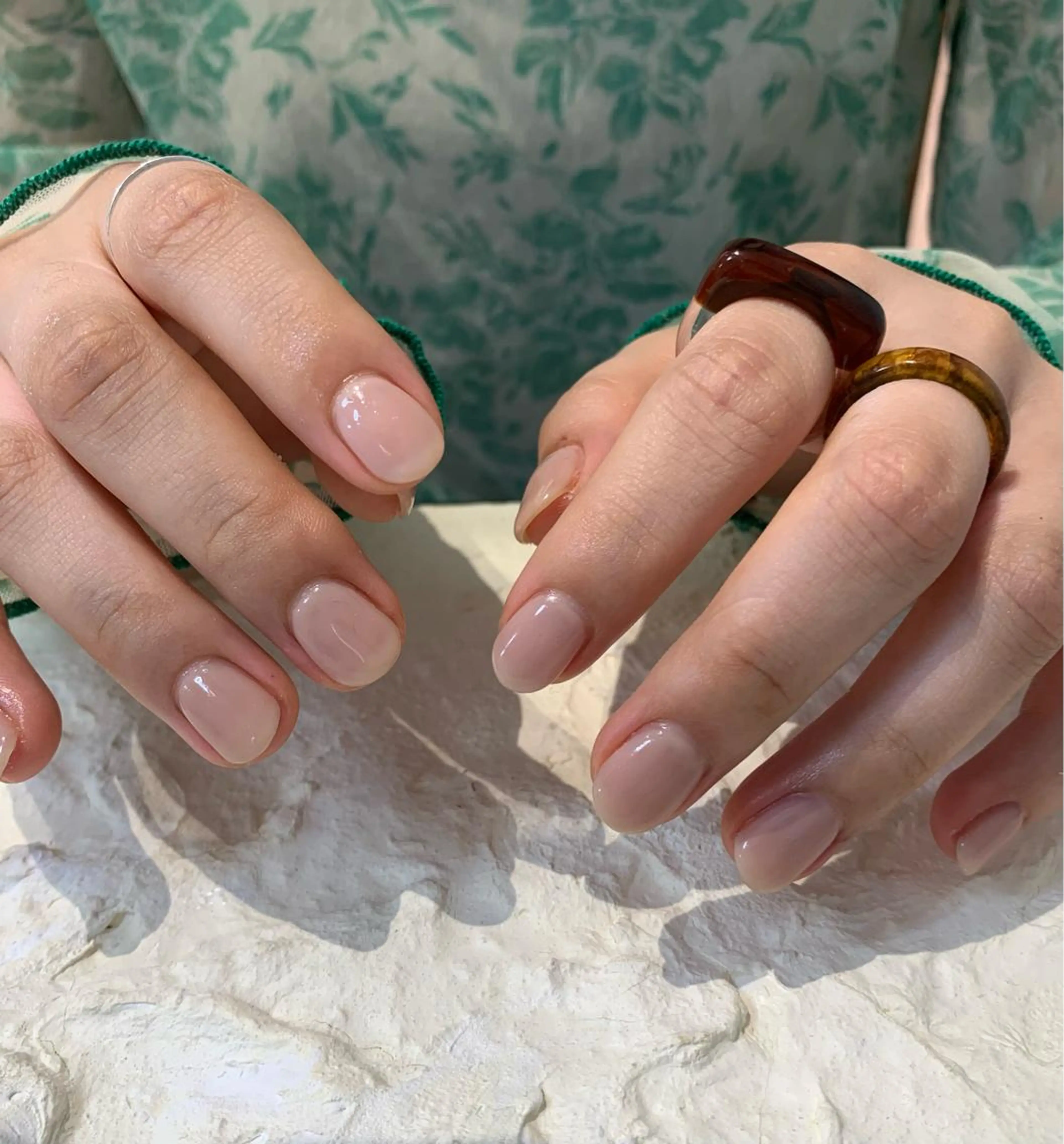 ネイル ワンカラーネイル ピンク マキノ ユイのネイルデザイン