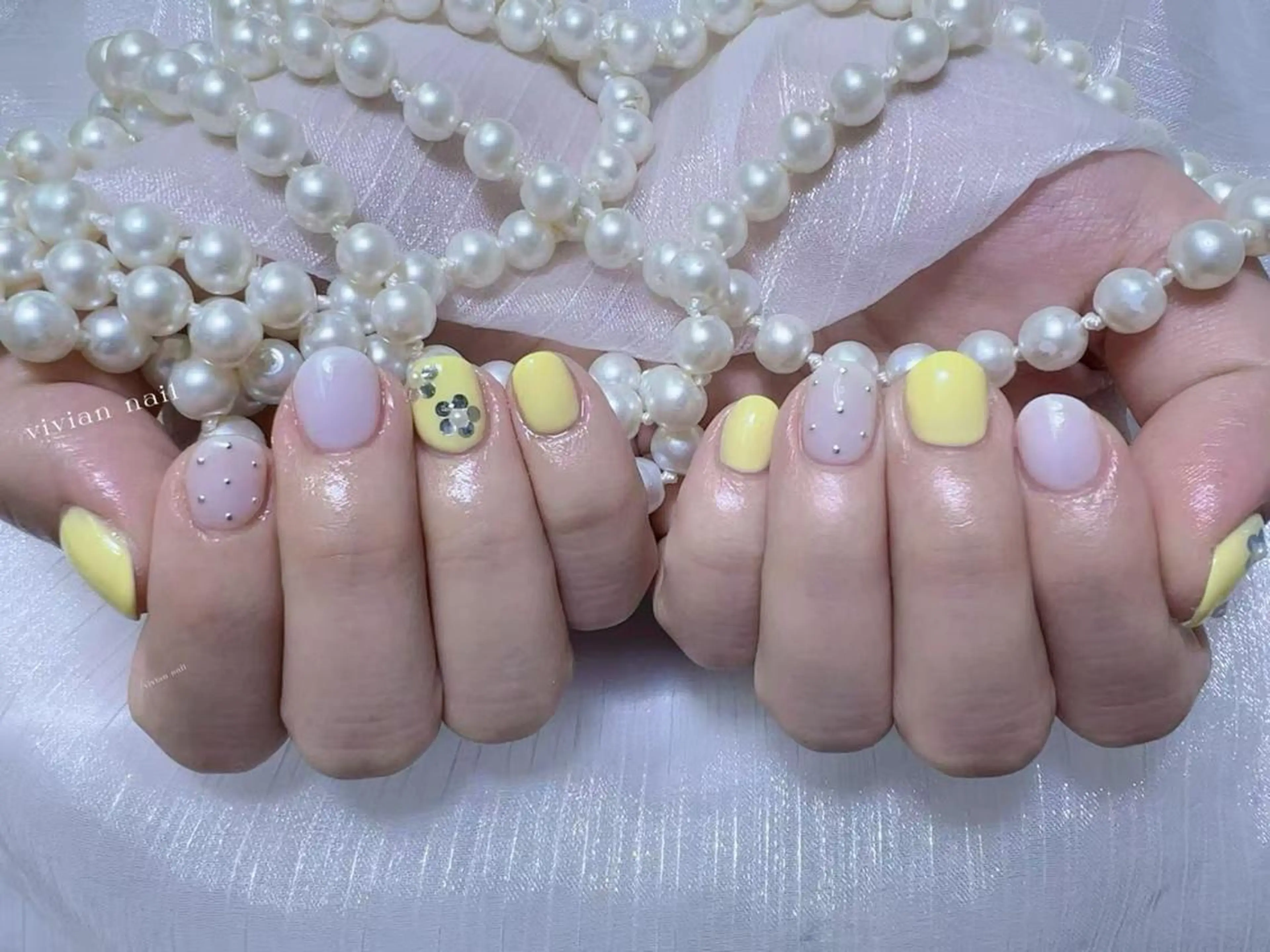ネイル VIVIAN リサのネイルデザイン