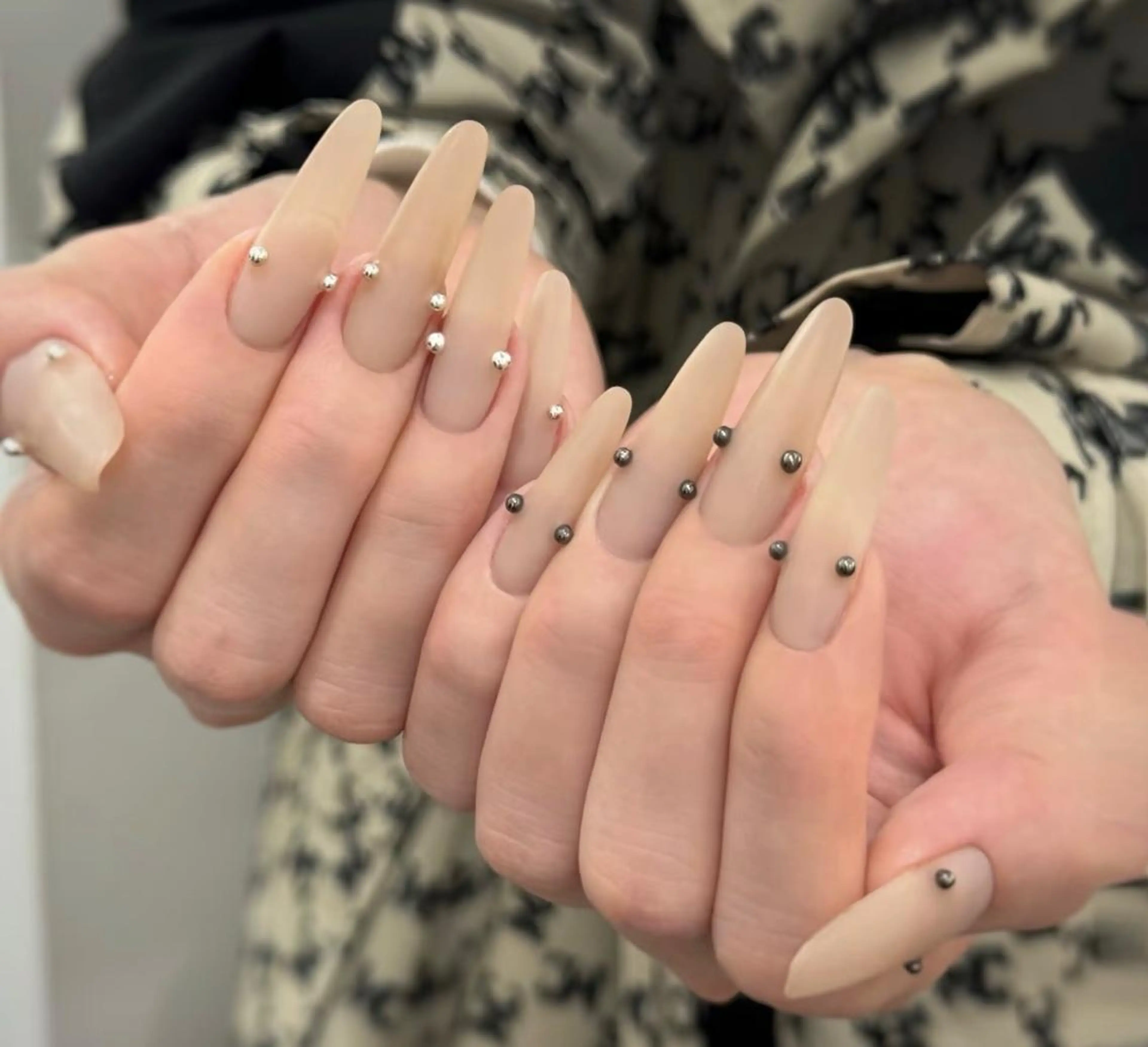 ネイル ハンドネイル 🎀 NaNa_nailのネイルデザイン