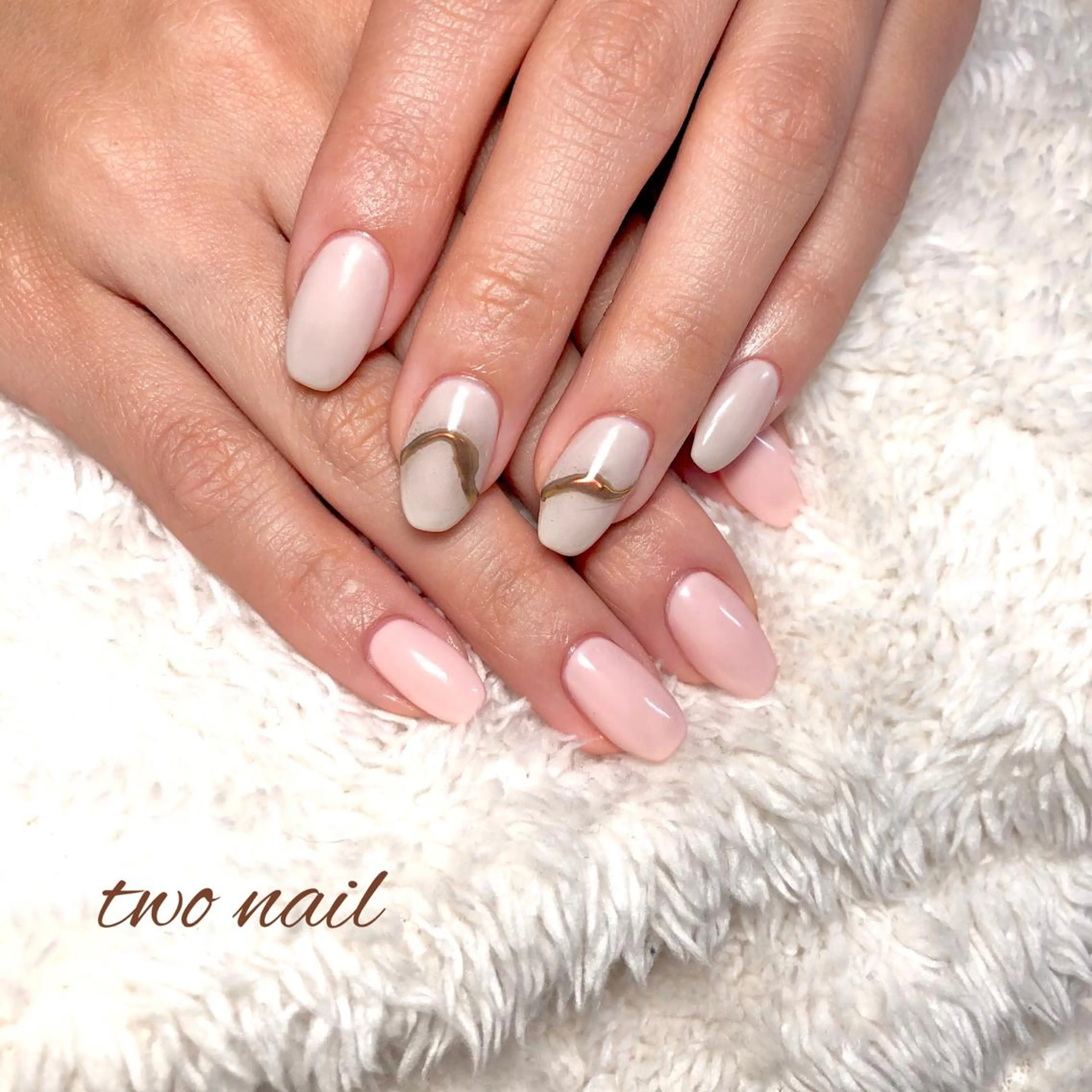 ネイル アートネイル フットネイル ハート ニュアンスネイル ホワイト two nailのネイルデザイン