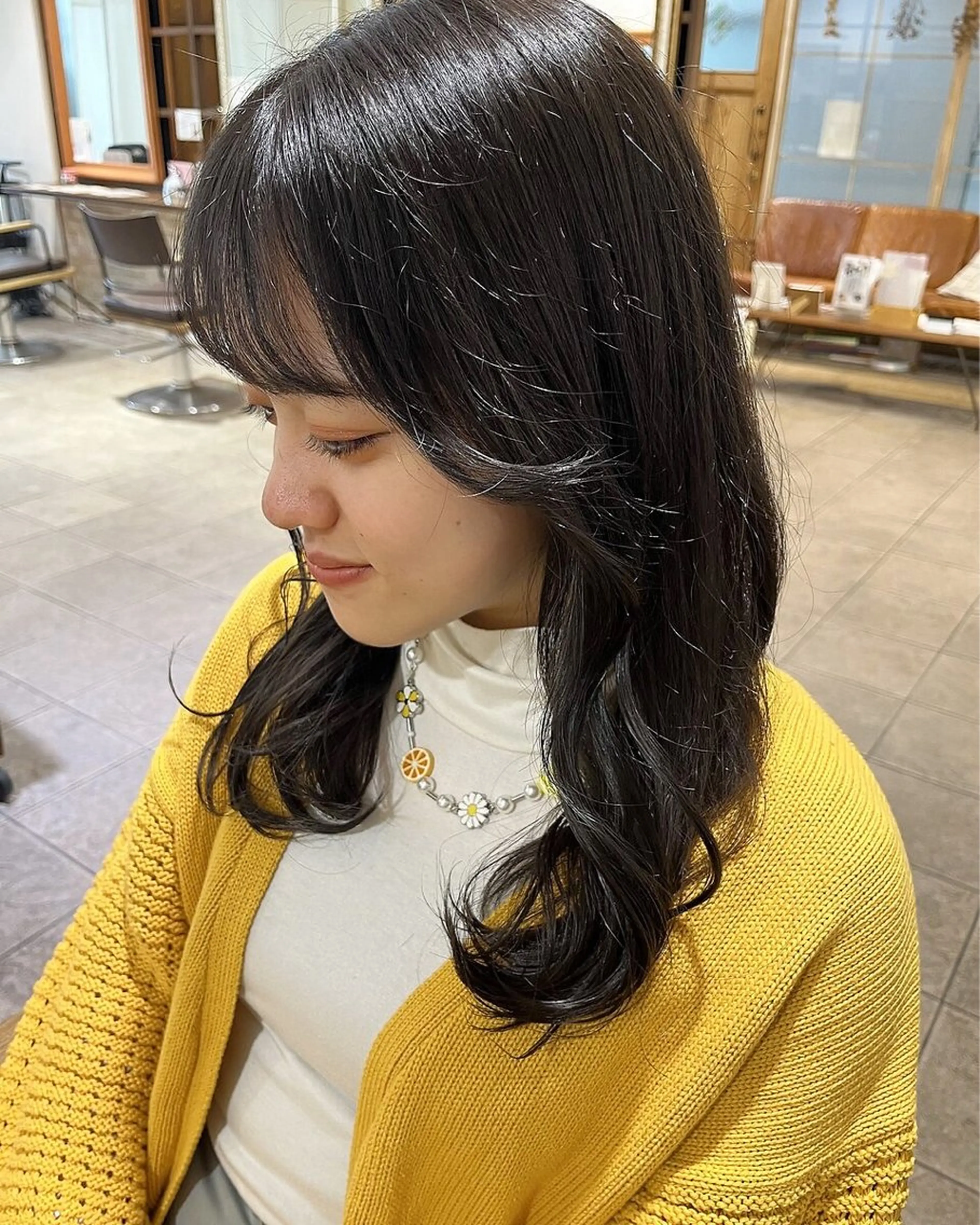 ロング カラー くびれヘア 韓国風ヘア レイヤーカット 小顔カット トリートメント カット ヘアカラー トリートメント レイヤーカット☆顔ま わりカット＊田村りおのヘアスタイル