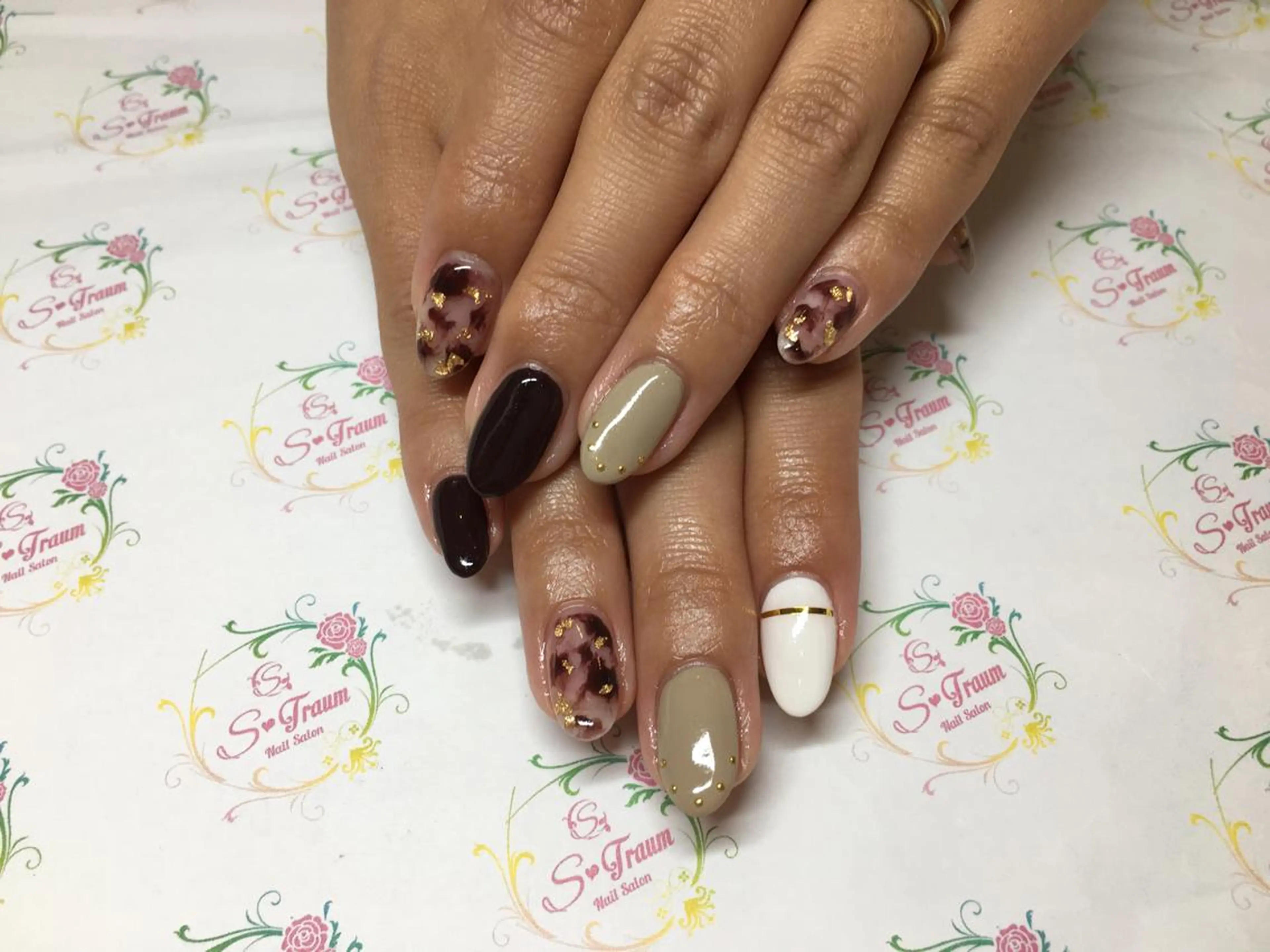 ネイル 冬ネイル Nail Salon S-Traumのネイルデザイン