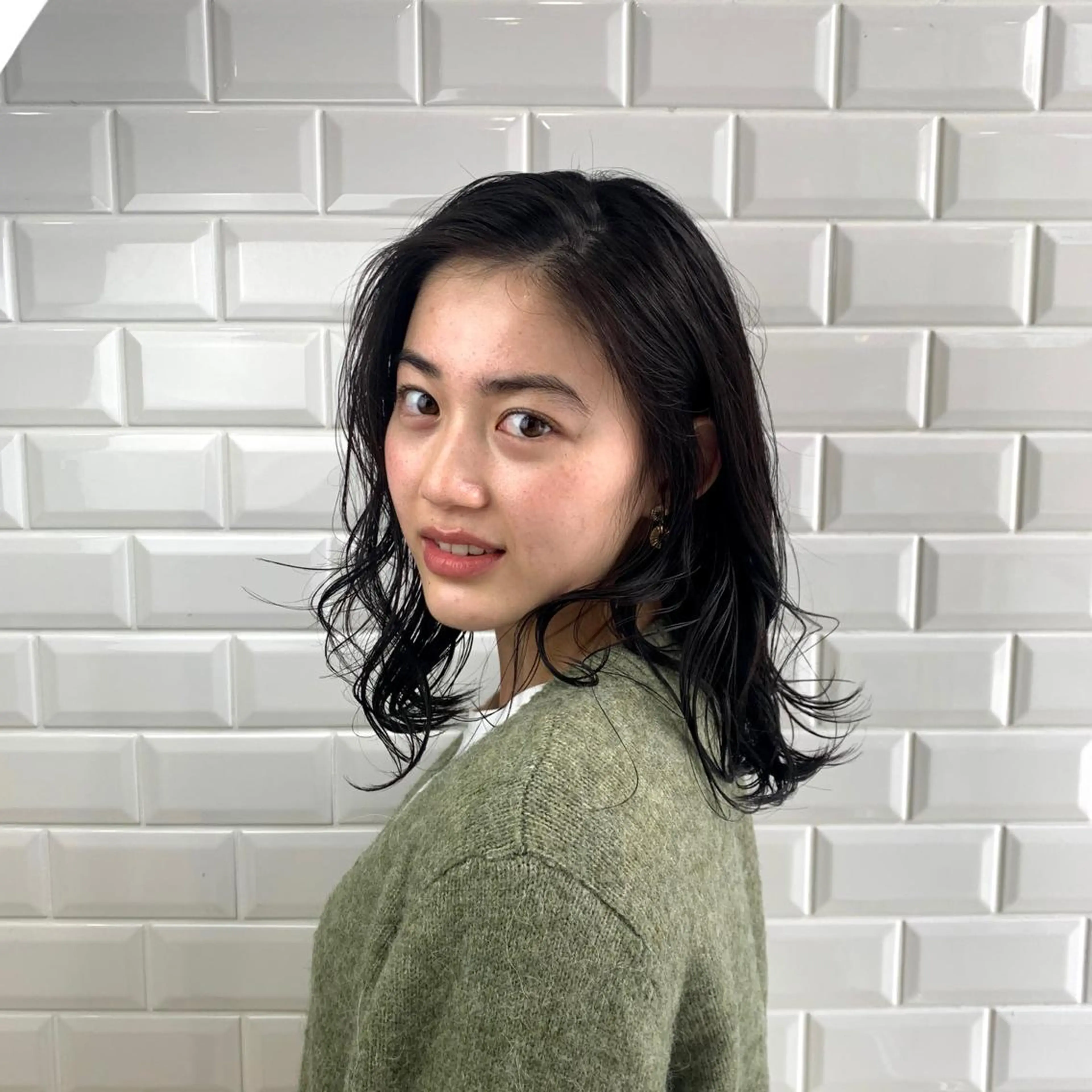 ミディアム カラー パーマ ミディアムパーマ APPiiS所属・APPiiS 柳田 葵のヘアスタイル