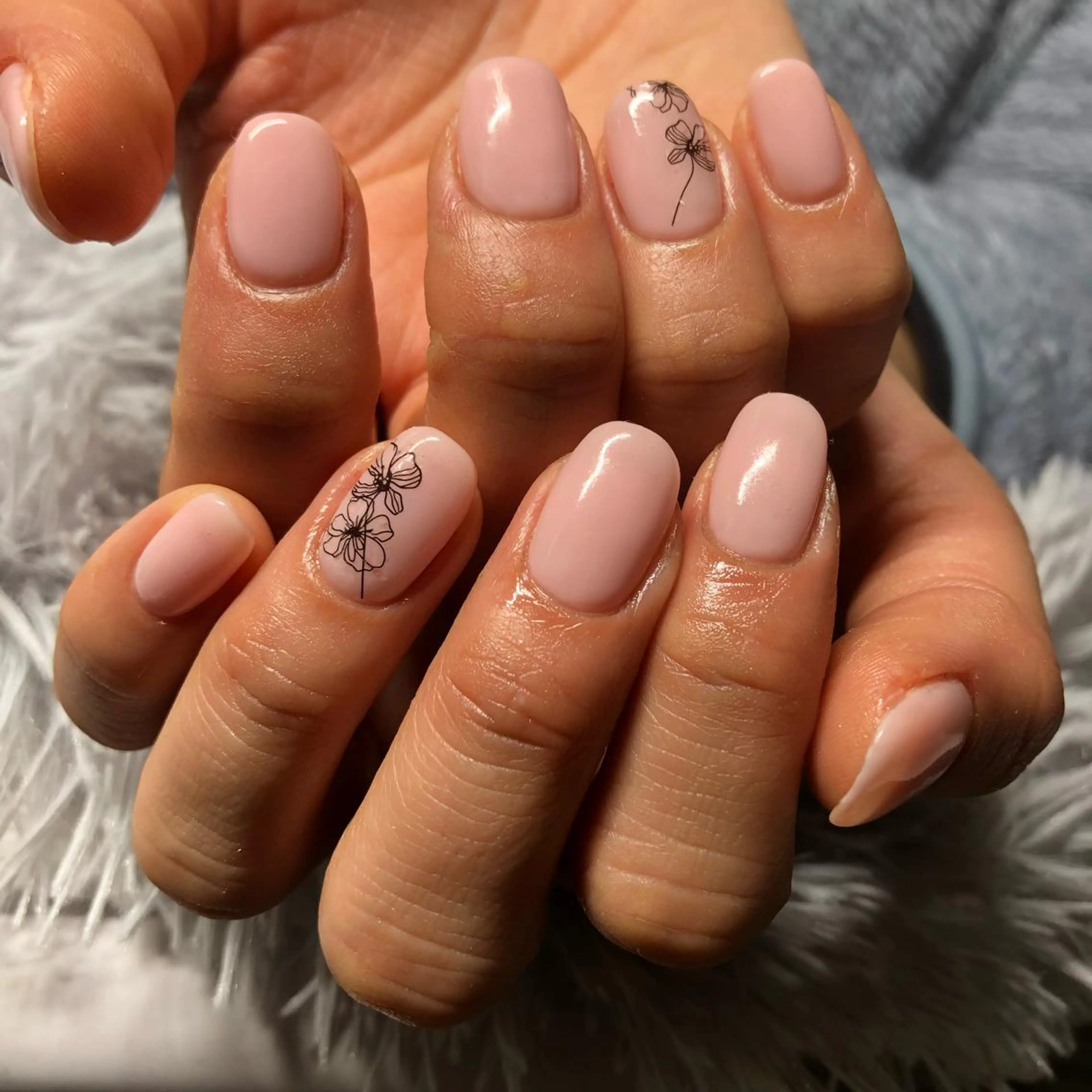 ネイル 口コミ5.0 Mizuki.aのネイルデザイン