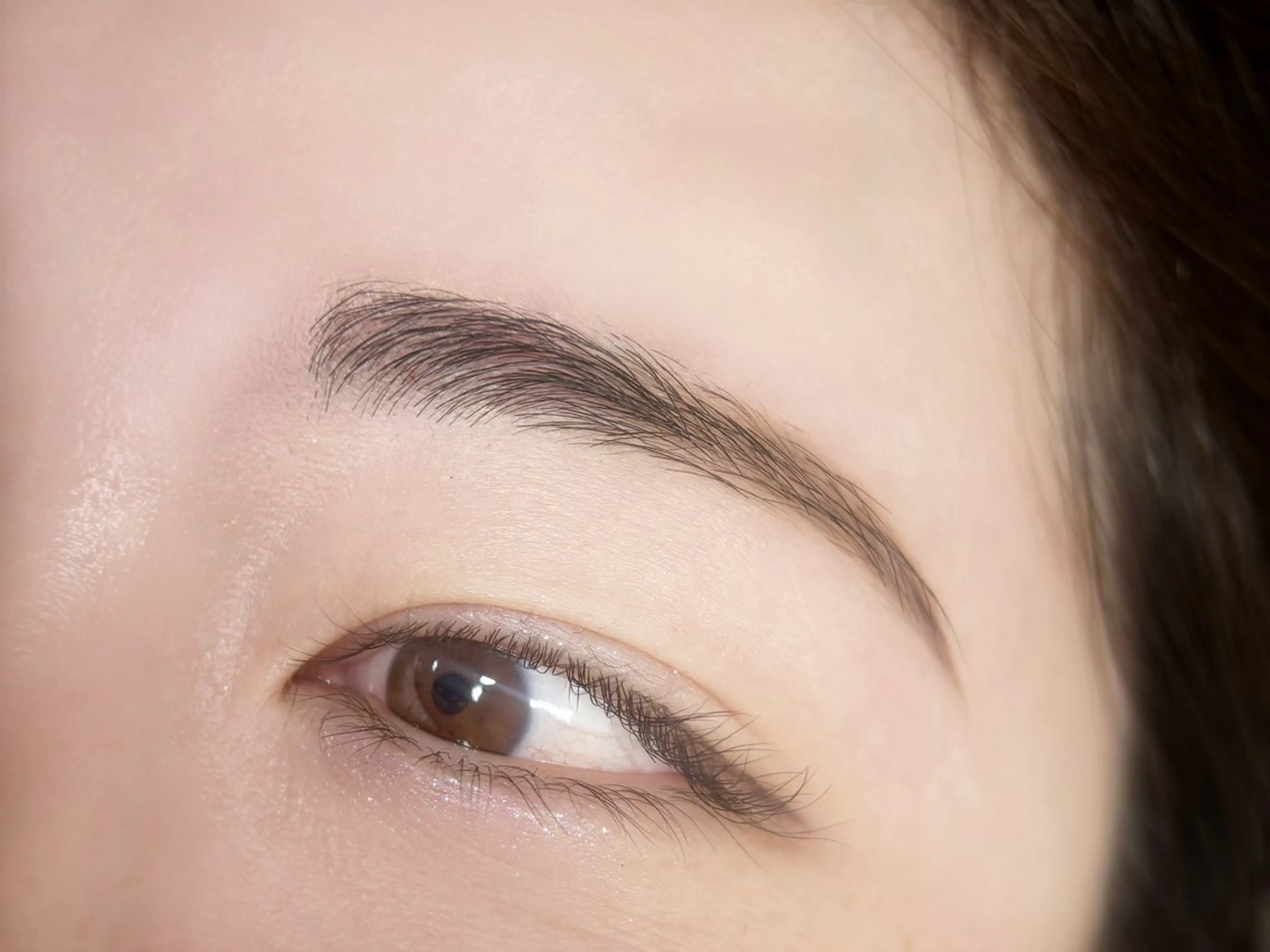 アイブロウ ワックス脱毛 眉カット PIMIL佐々木 亜里沙のマツエク・マツパデザイン