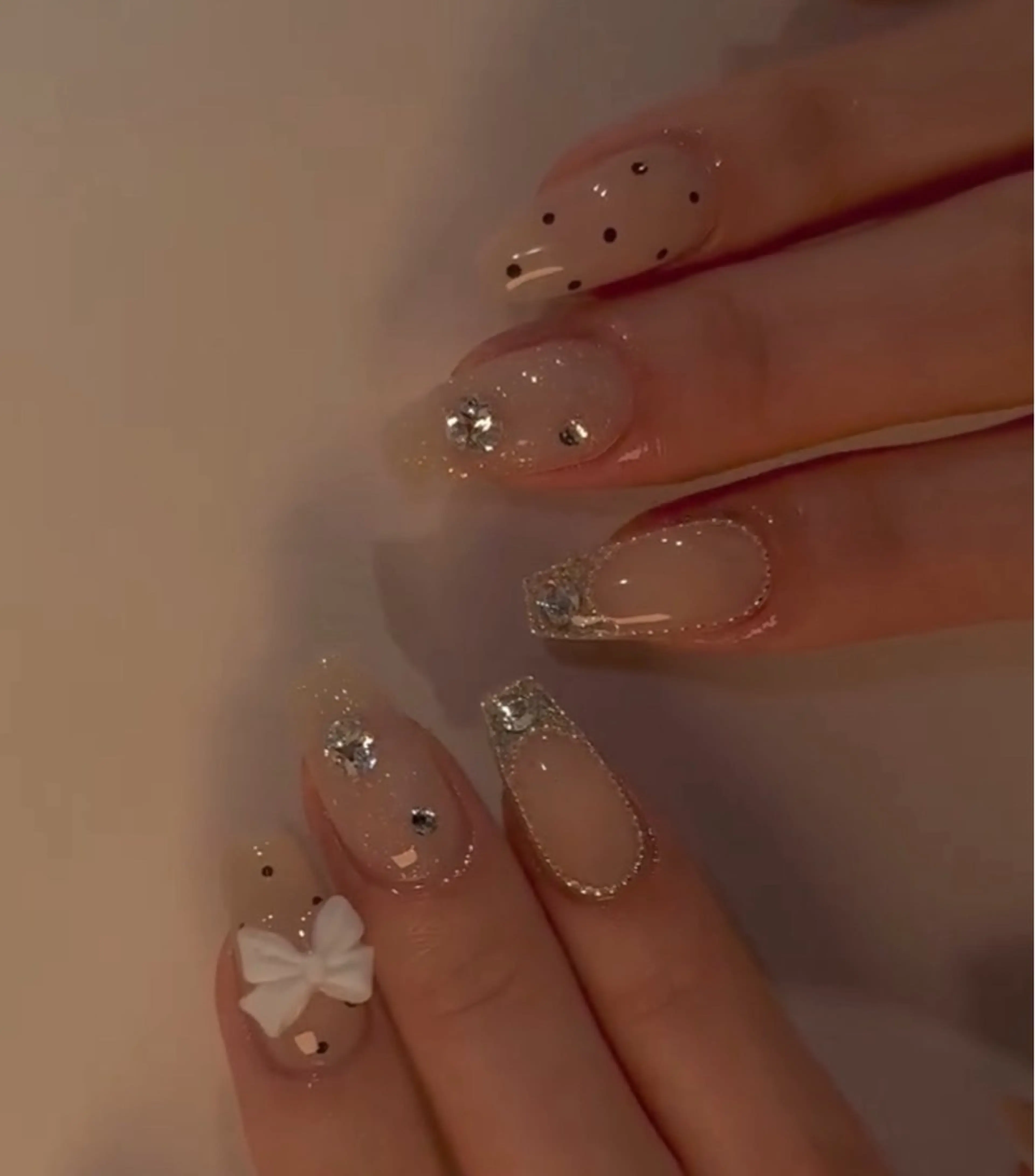 ネイル HIN NAILのネイルデザイン