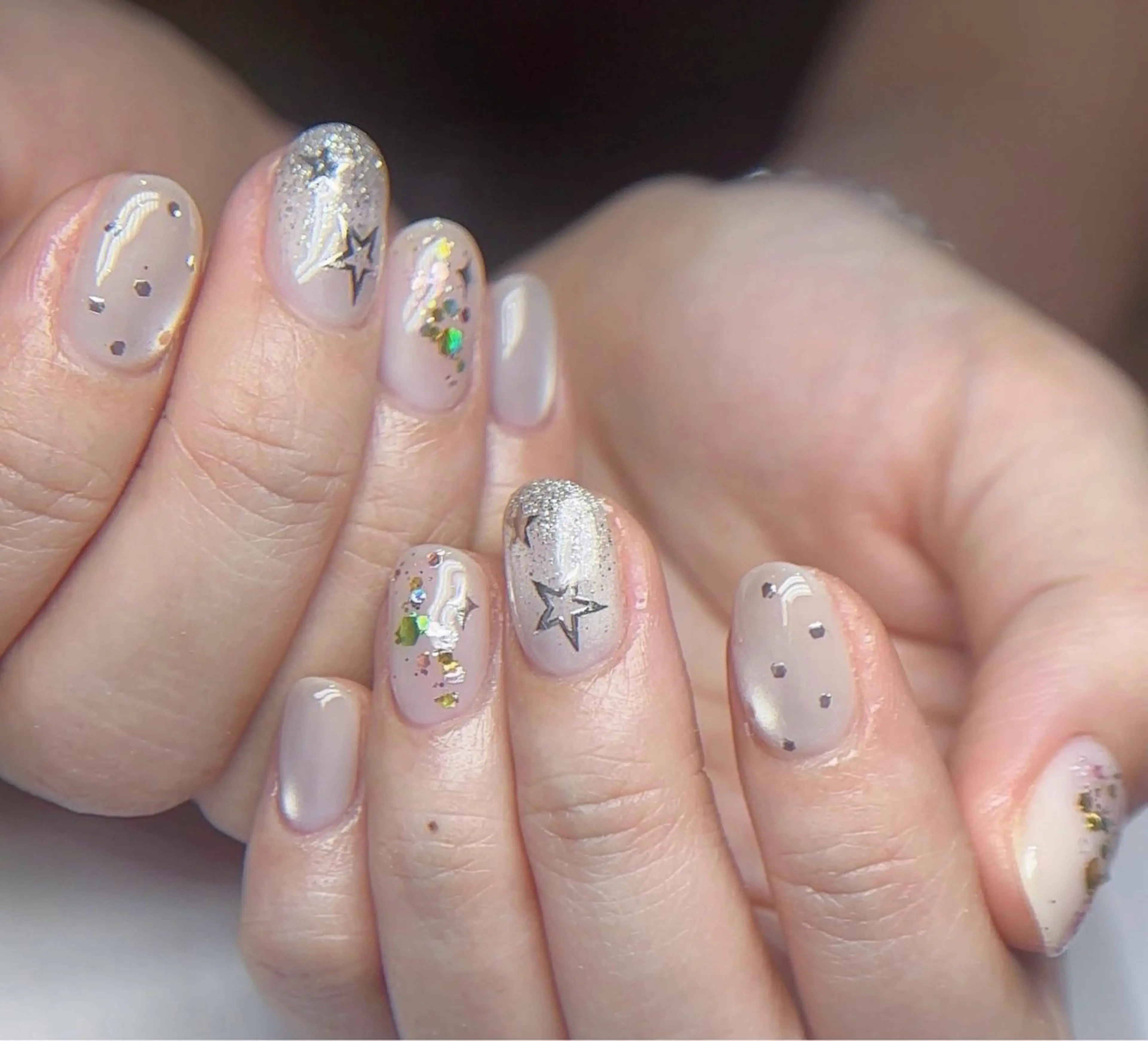 ネイル チークネイル フレンチネイル グラデーション 韓国ネイル マグネットネイル ハンドネイル JIN 168 新大久保のネイルデザイン