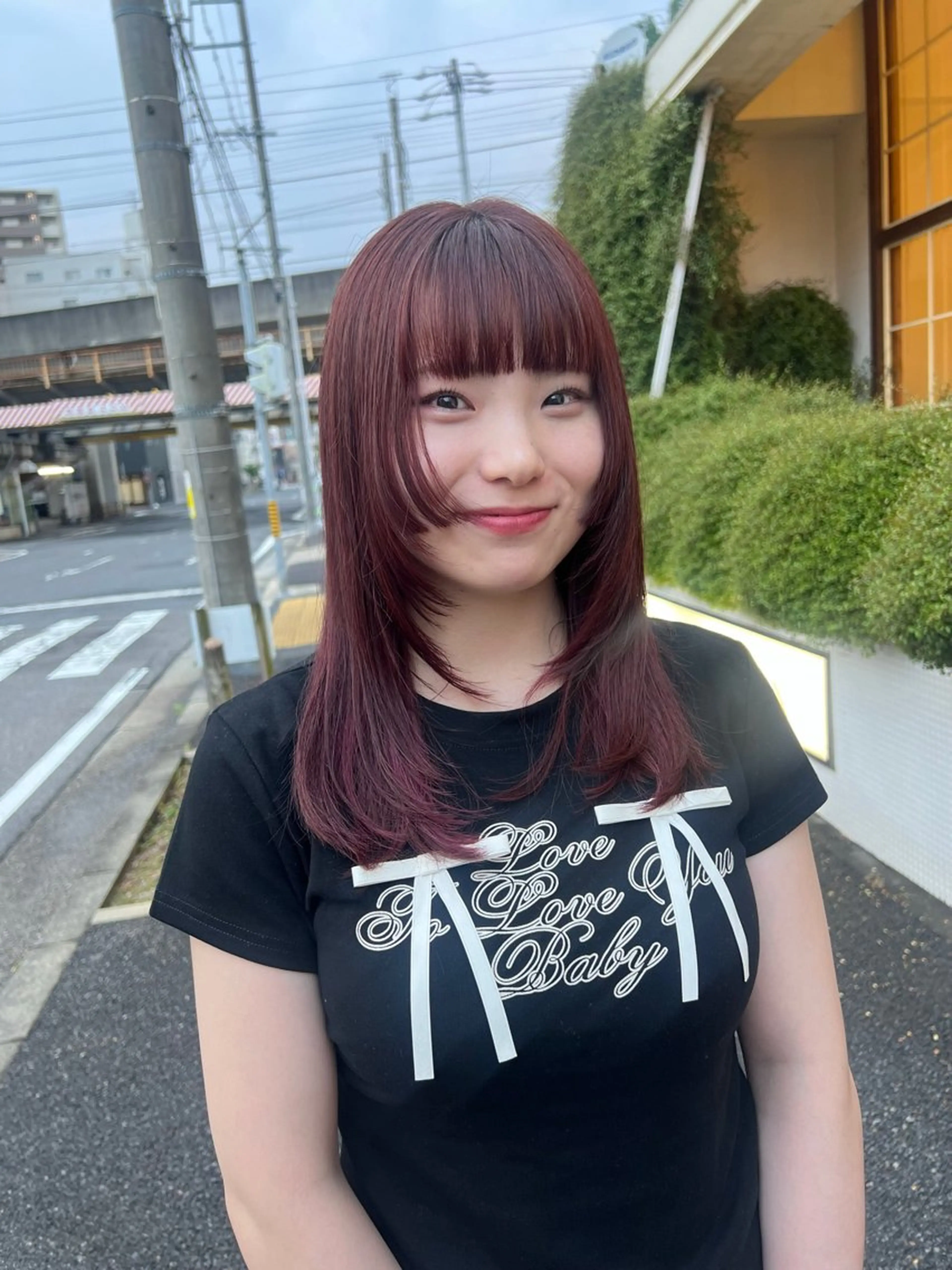 セミロング ヘアカラー 中村未夢🤍ブリーチ なしダブルカラー🤍のヘアスタイル