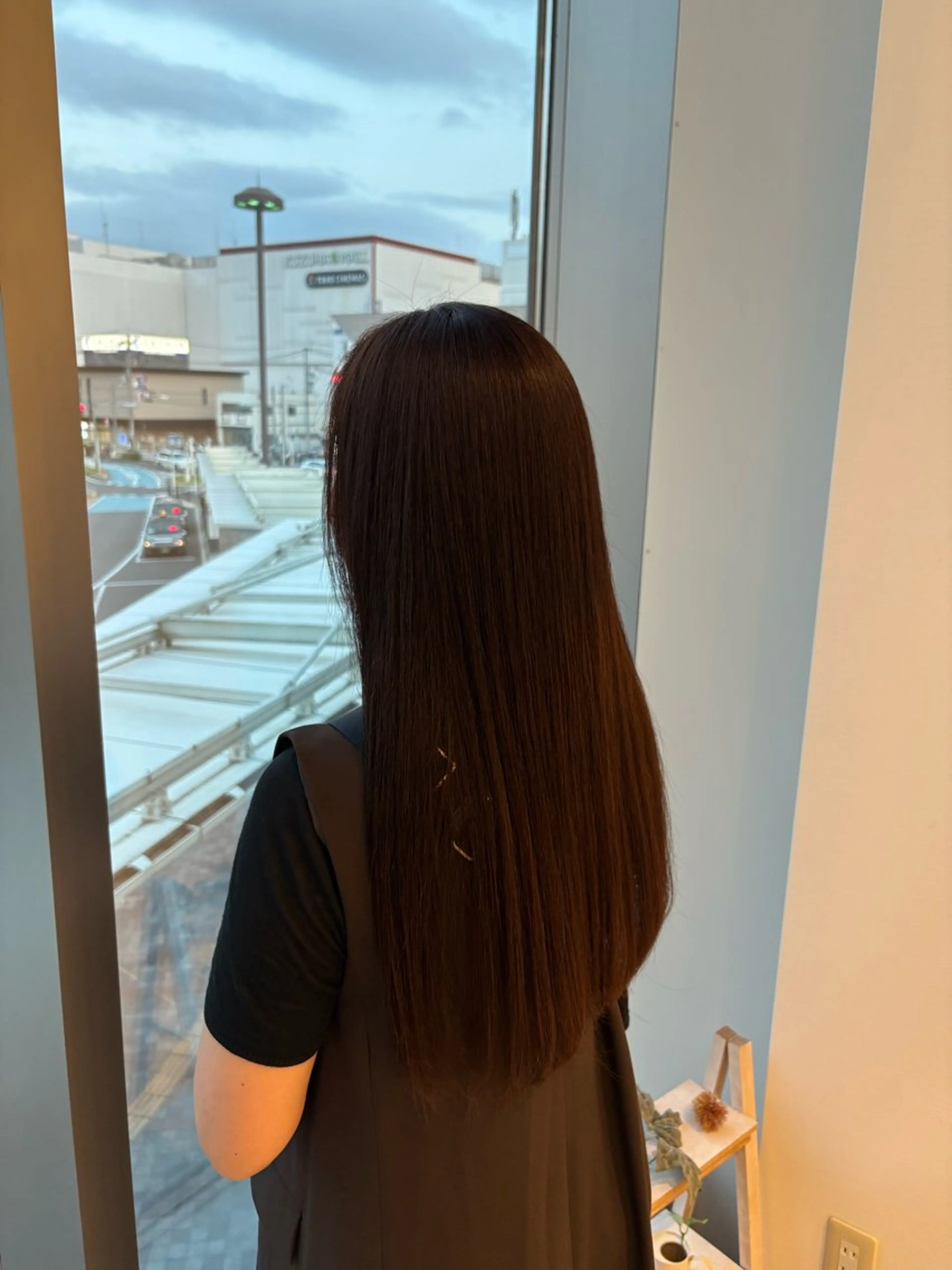 ロング 縮毛矯正 成清 歩生のヘアスタイル