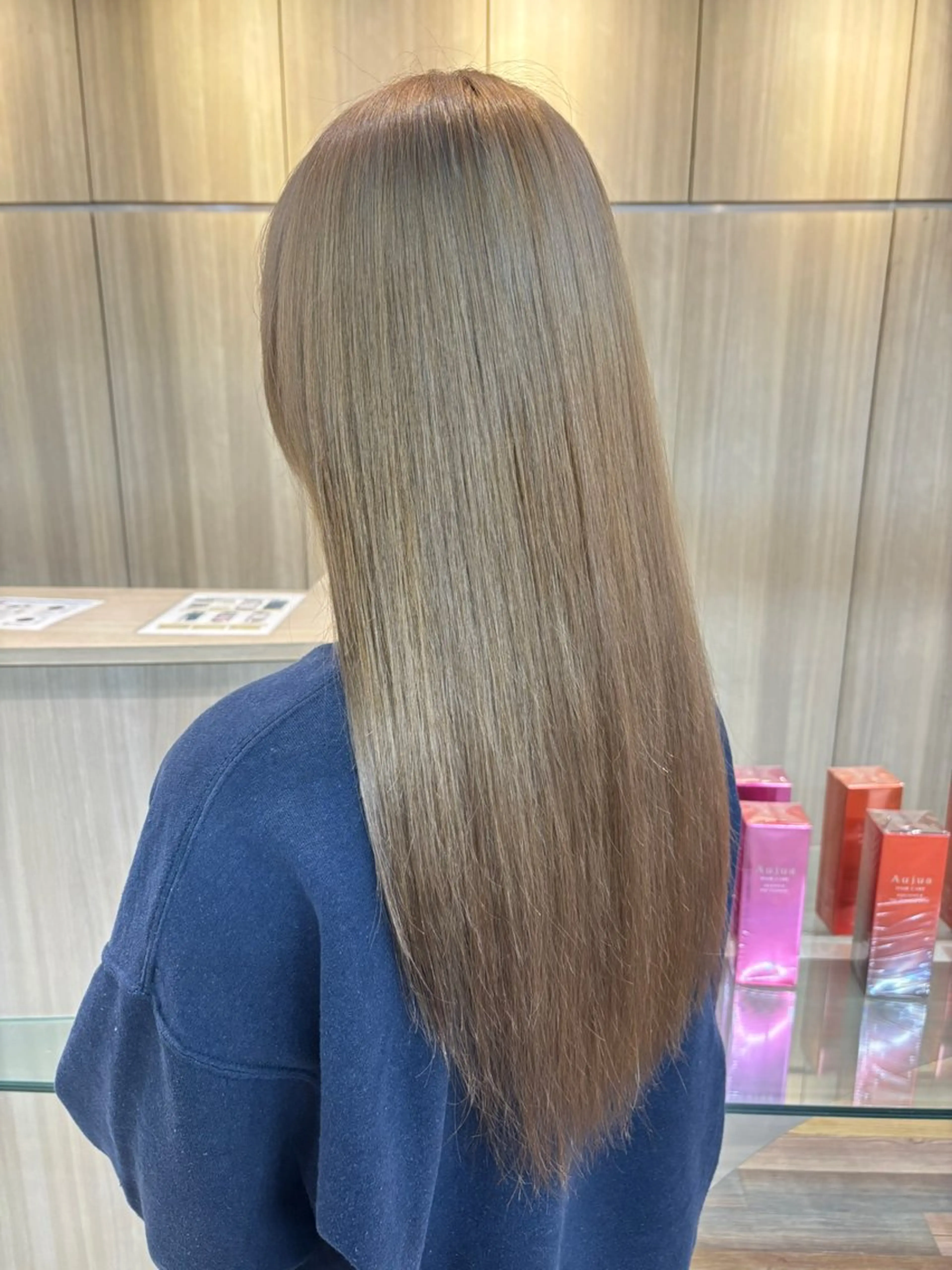 ロング カラー ヘアカラー 岩崎 太陽のヘアスタイル