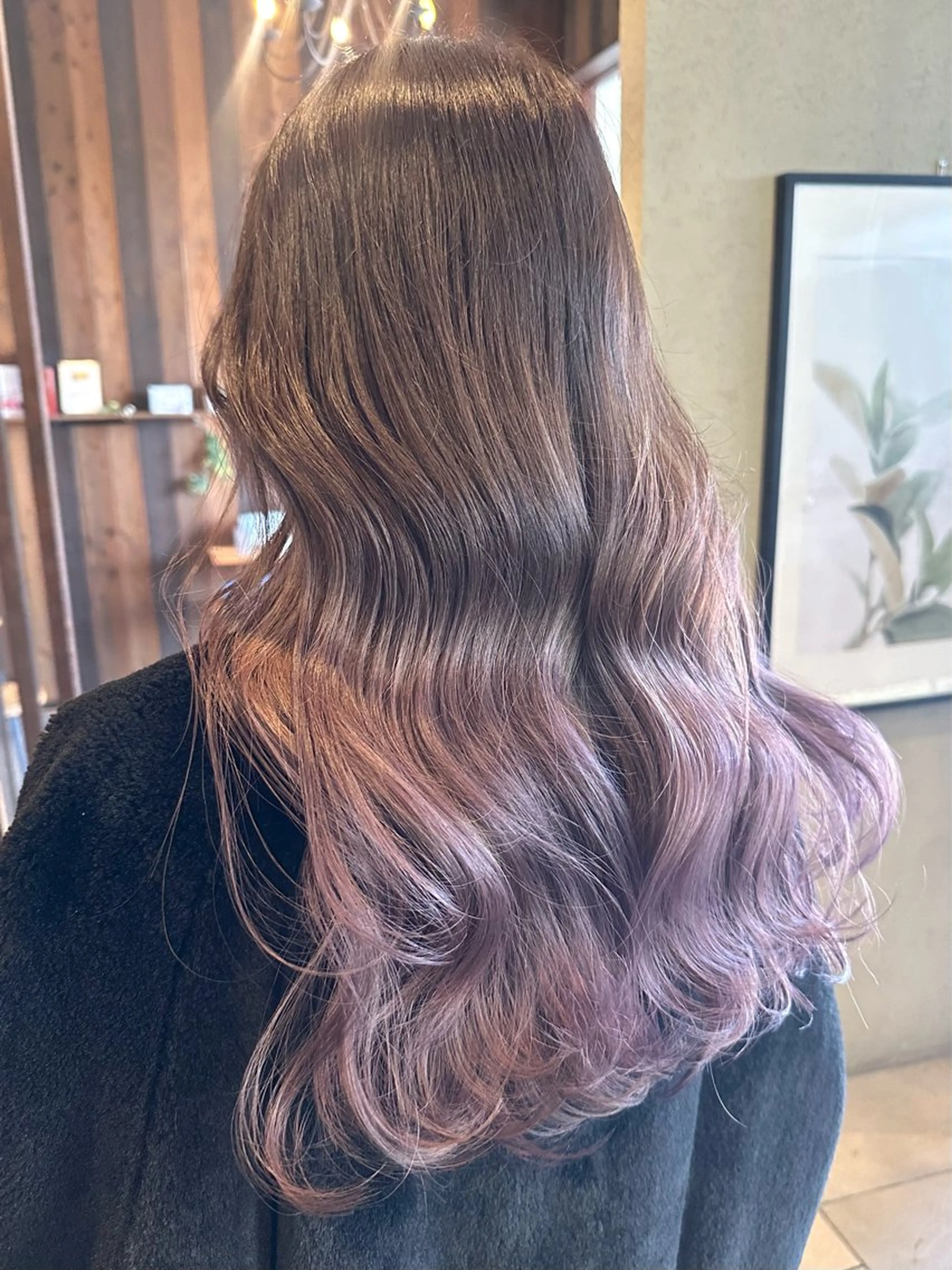 ロング カラー ブリーチ グラデーションカラー ラベンダーカラー カット ヘアカラー BRANCHÉ小牧/ 西尾 美月のヘアスタイル