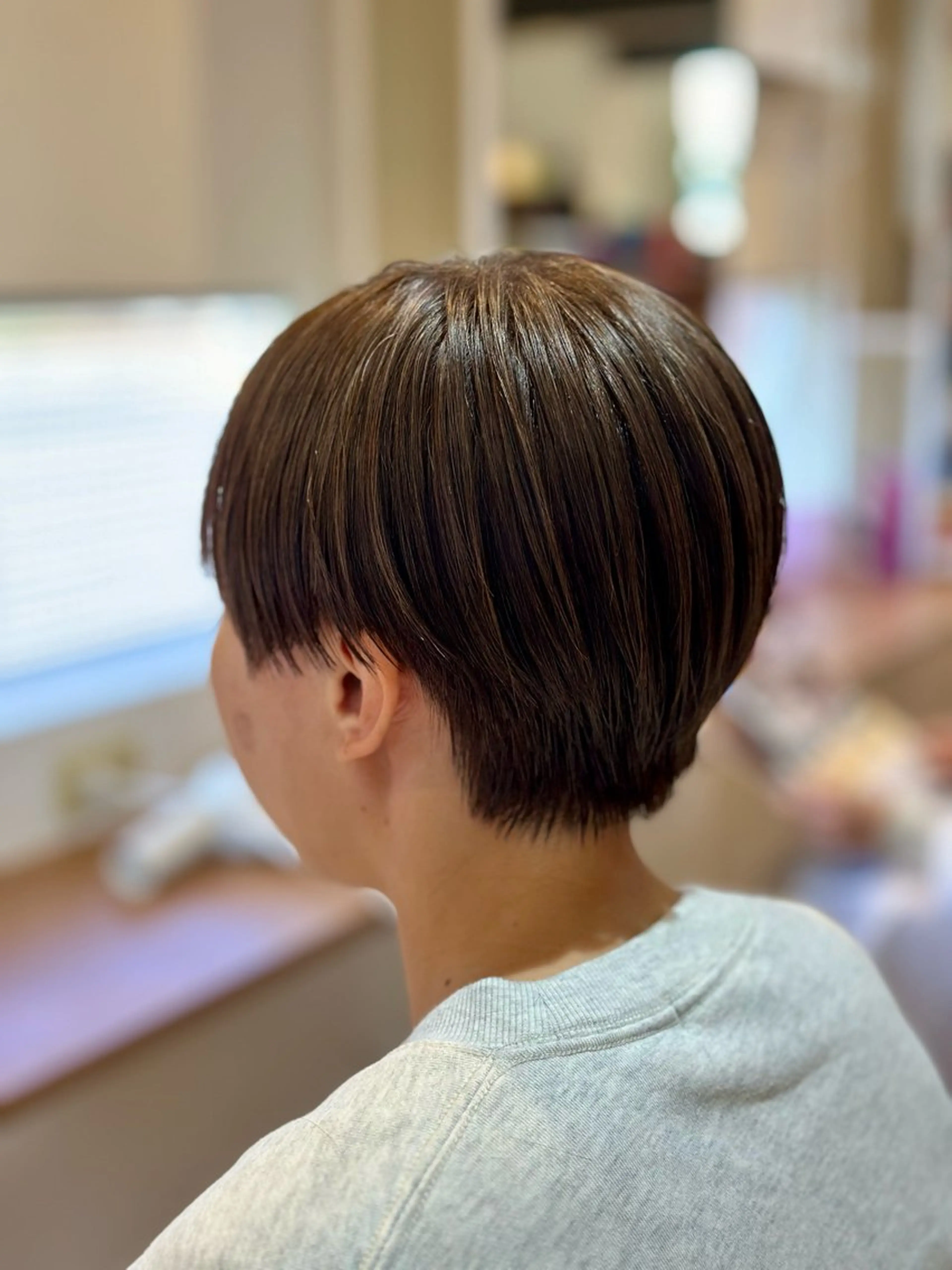 ショート 仲間 一貴のヘアスタイル