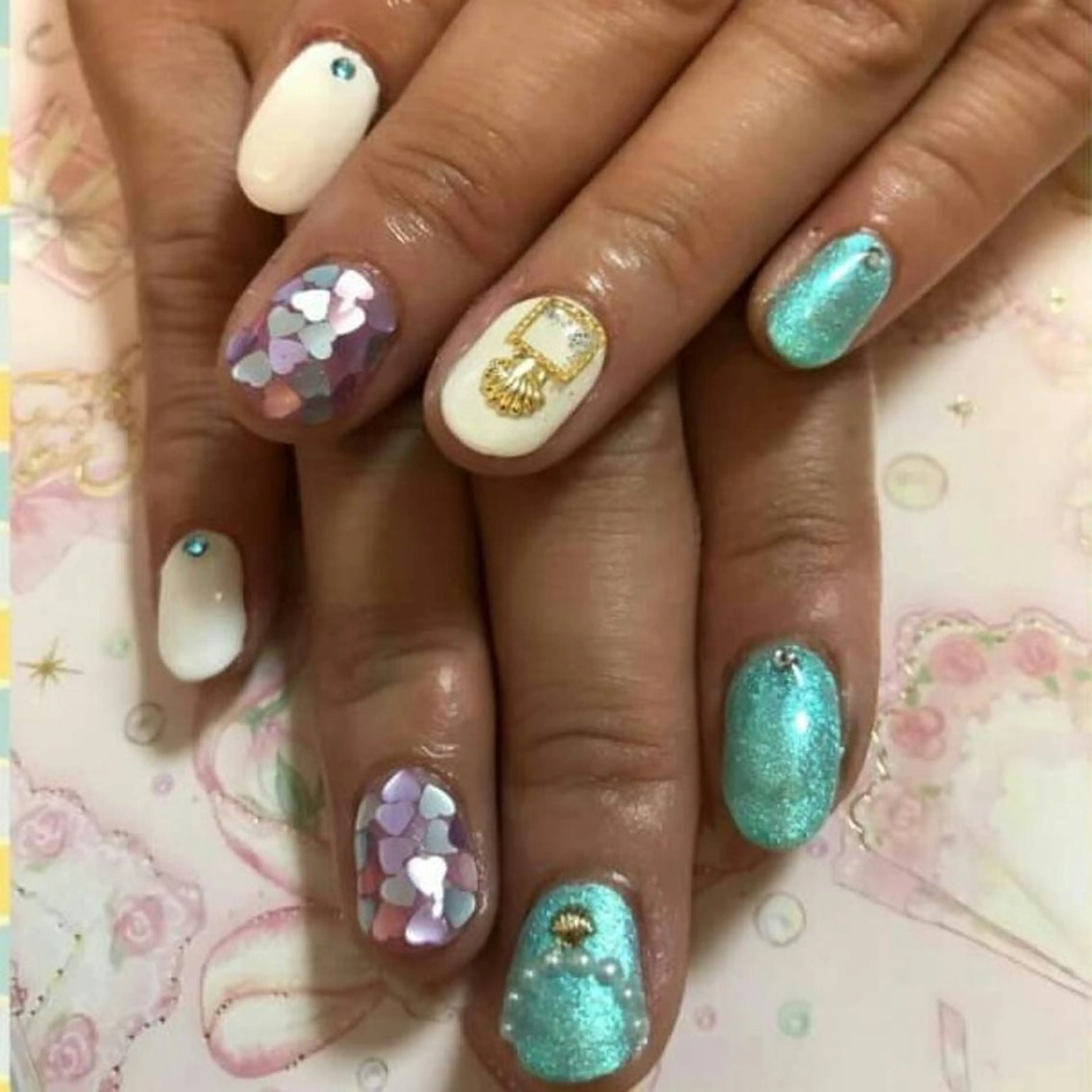 ネイル 田代 夏子のネイルデザイン