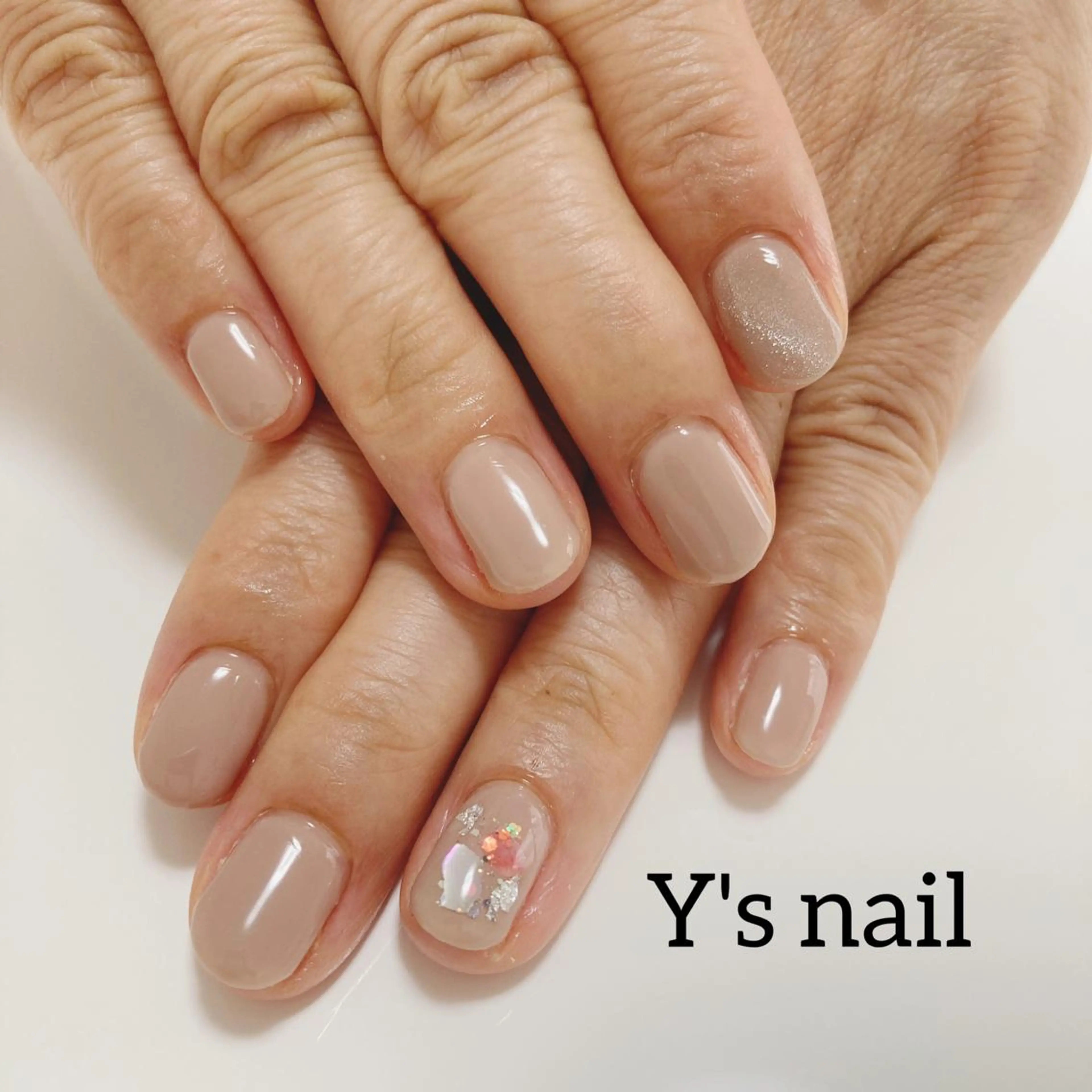 ネイル マグネットネイル 手書きが得意🖌️ Y’s  nailのネイルデザイン