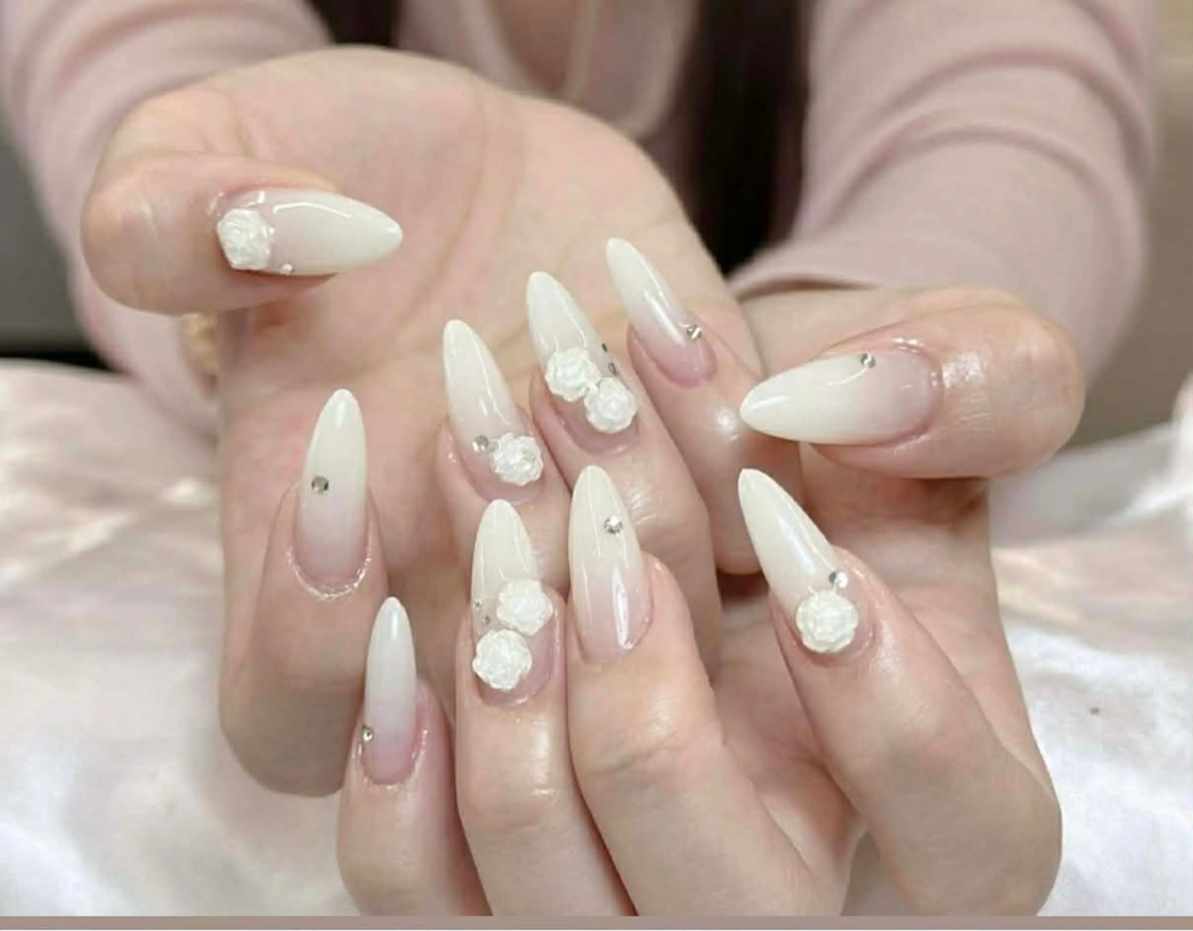 ネイル ハンドネイル REI NAIL1のネイルデザイン