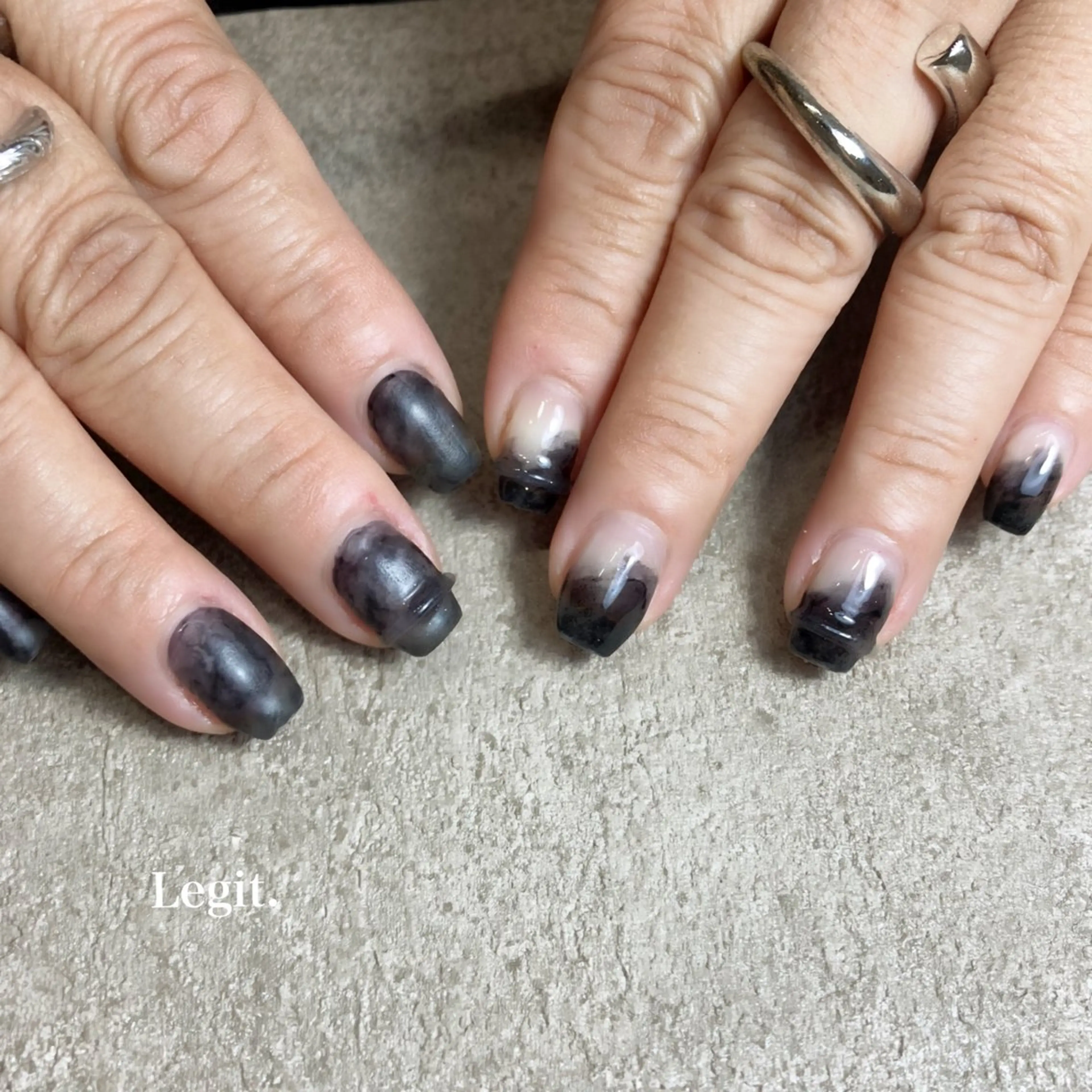 ネイル Legit nail salonのネイルデザイン