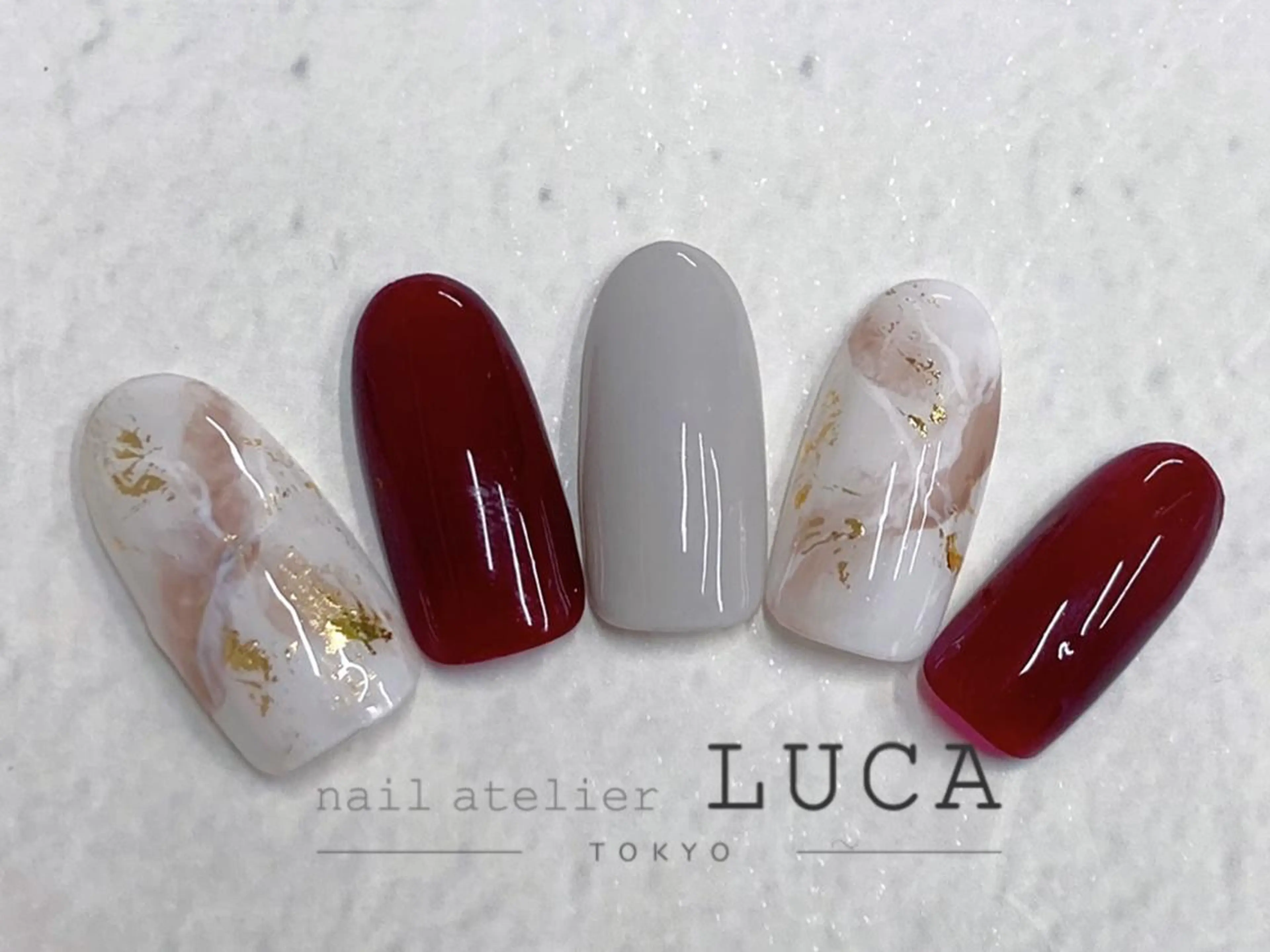 ネイル アートネイル オーロラネイル クリアネイル 長さ出し フットネイル ハンドネイル ネイルアトリエルカ スタッフのネイルデザイン