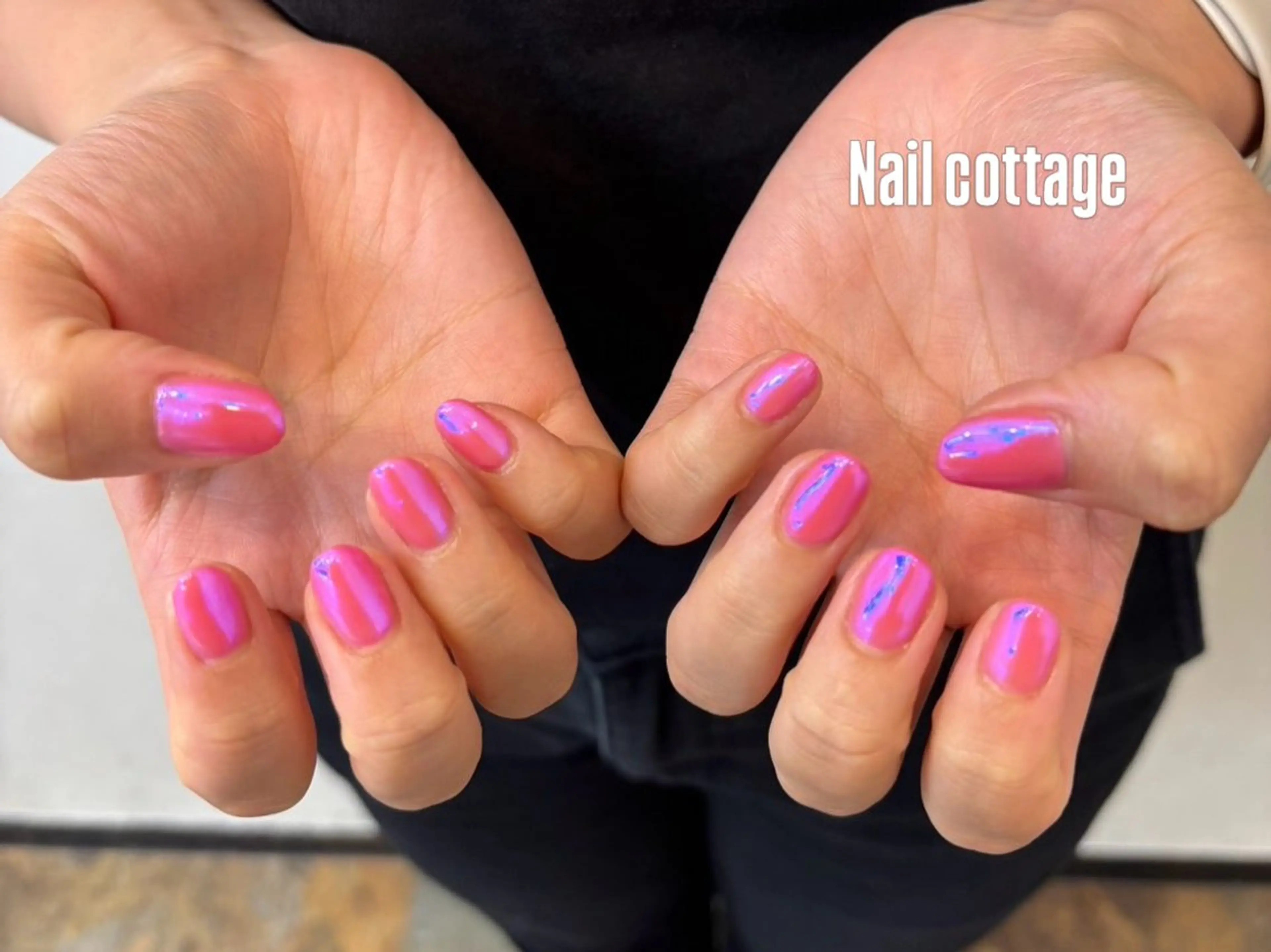 ネイル オーロラネイル ハンドネイル Nail cottageのネイルデザイン