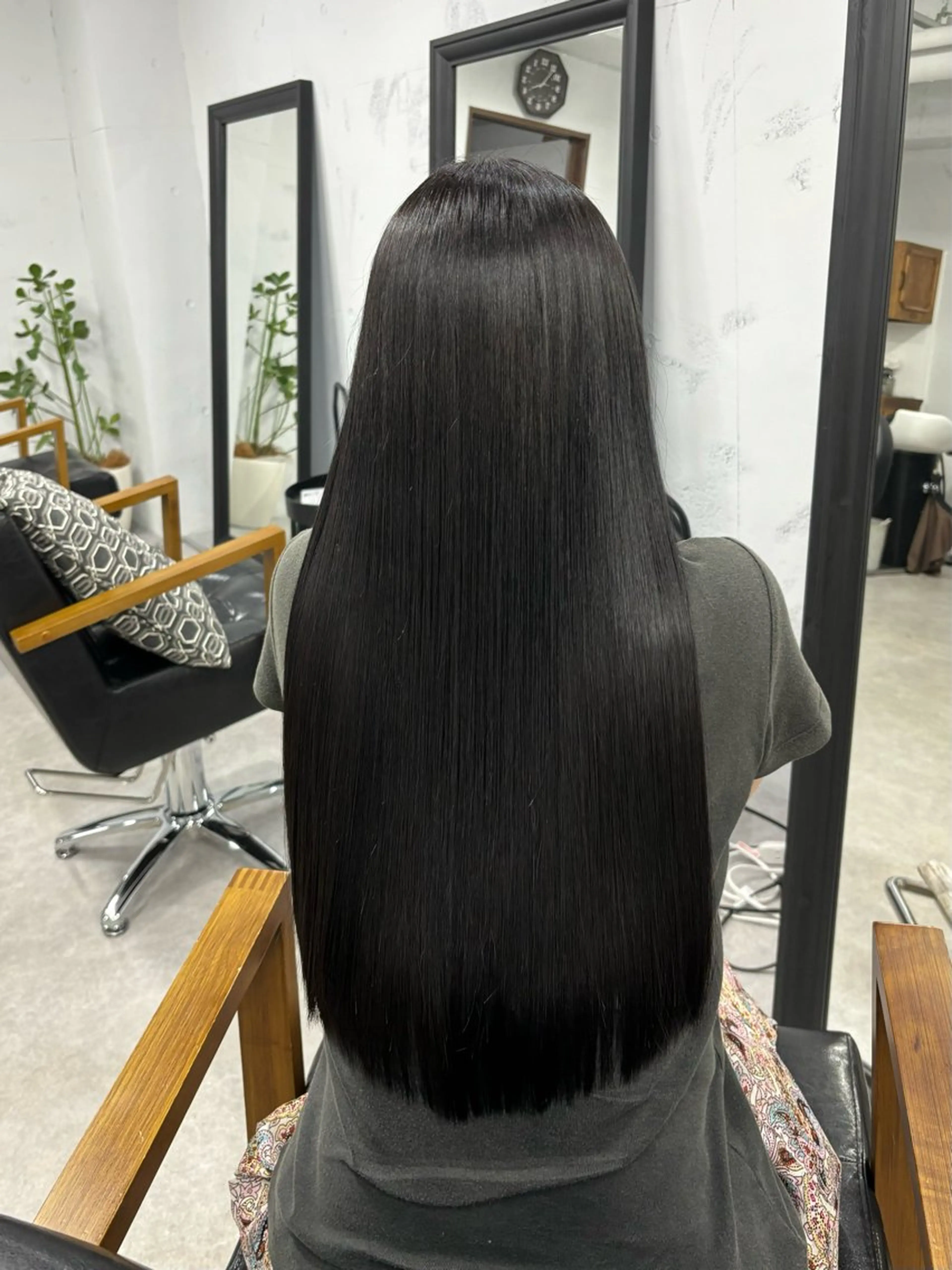 ロング 髪質改善 縮毛矯正 トリートメント マツダ レンのヘアスタイル