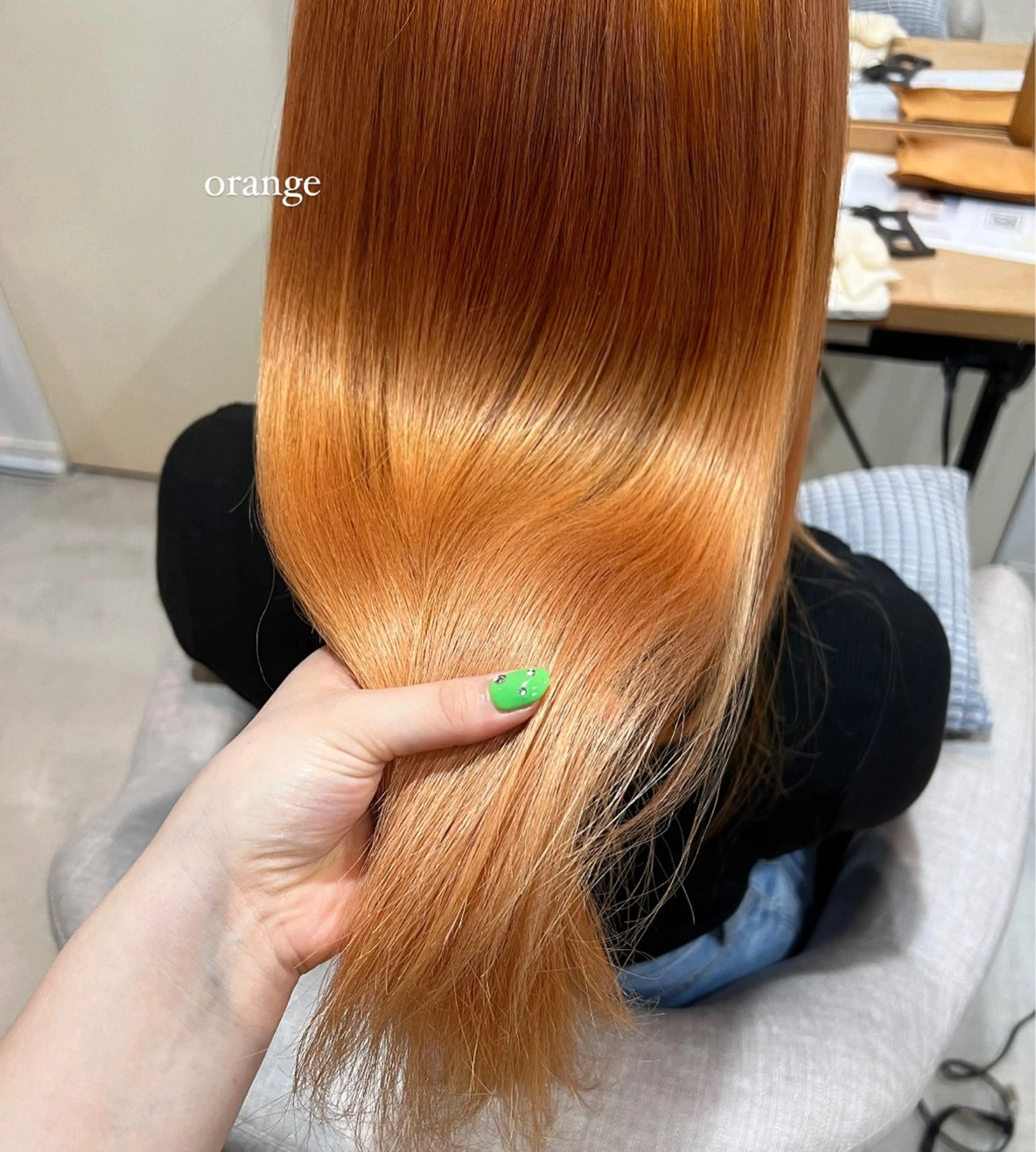 ロング saki/メンズパー マ・デザインカラーのヘアスタイル