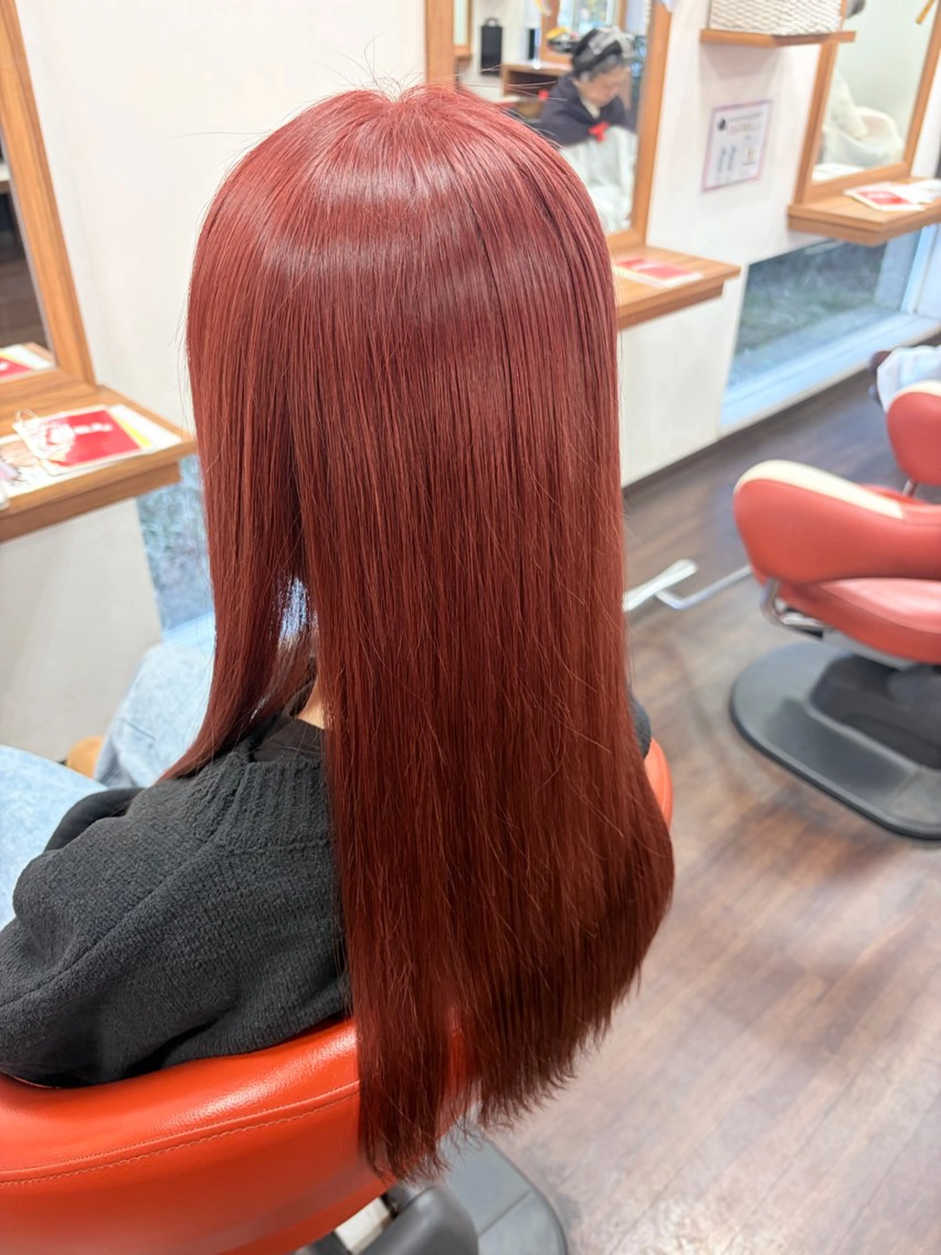 ロング カラー ブリーチ ピンクカラー カット ヘアカラー トリートメント 太田 妃乃のヘアスタイル