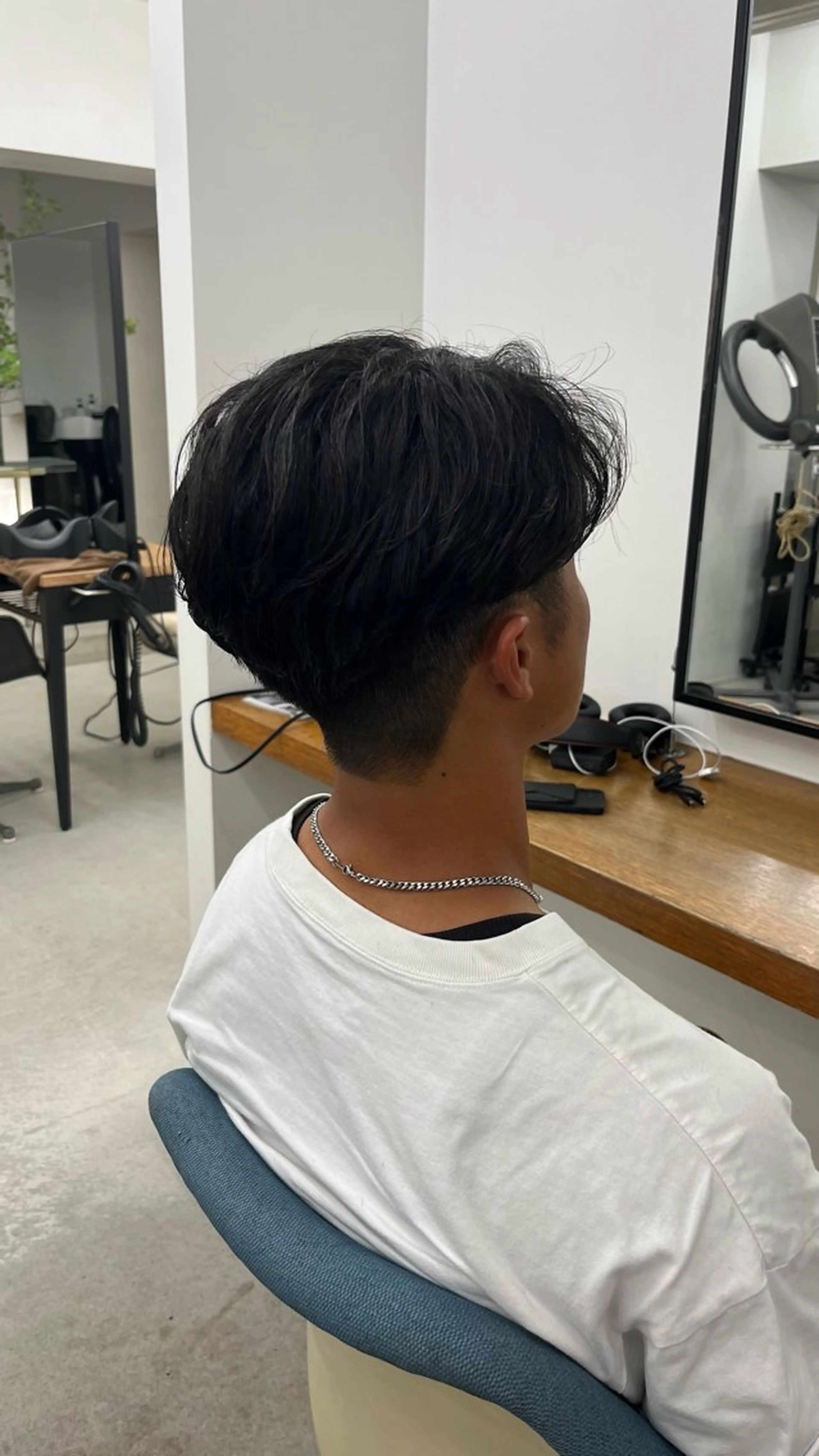 メンズ センターパート フェザーパーマ メンズパーマ Hair Salon LUCEY所属・メンズカット/パー マ/川越/成田最のヘアスタイル